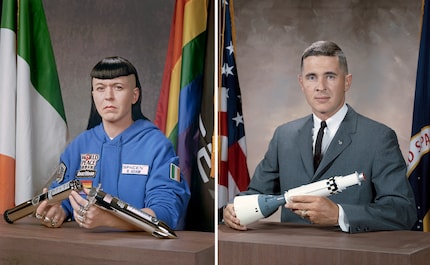 Bill Anders (a destra) era il pilota del modulo lunare della missione Apollo 8 nel 1968. Ha fotografato il sorgere della Terra, la fotografia più riprodotta nella storia dell'umanità. Rhiannon Adam (a sinistra) avrebbe dovuto percorrere la stessa rotta, ma non è mai successo.