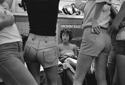 Roseann mentre si reca a Manhattan Beach, New York City, 1978.
