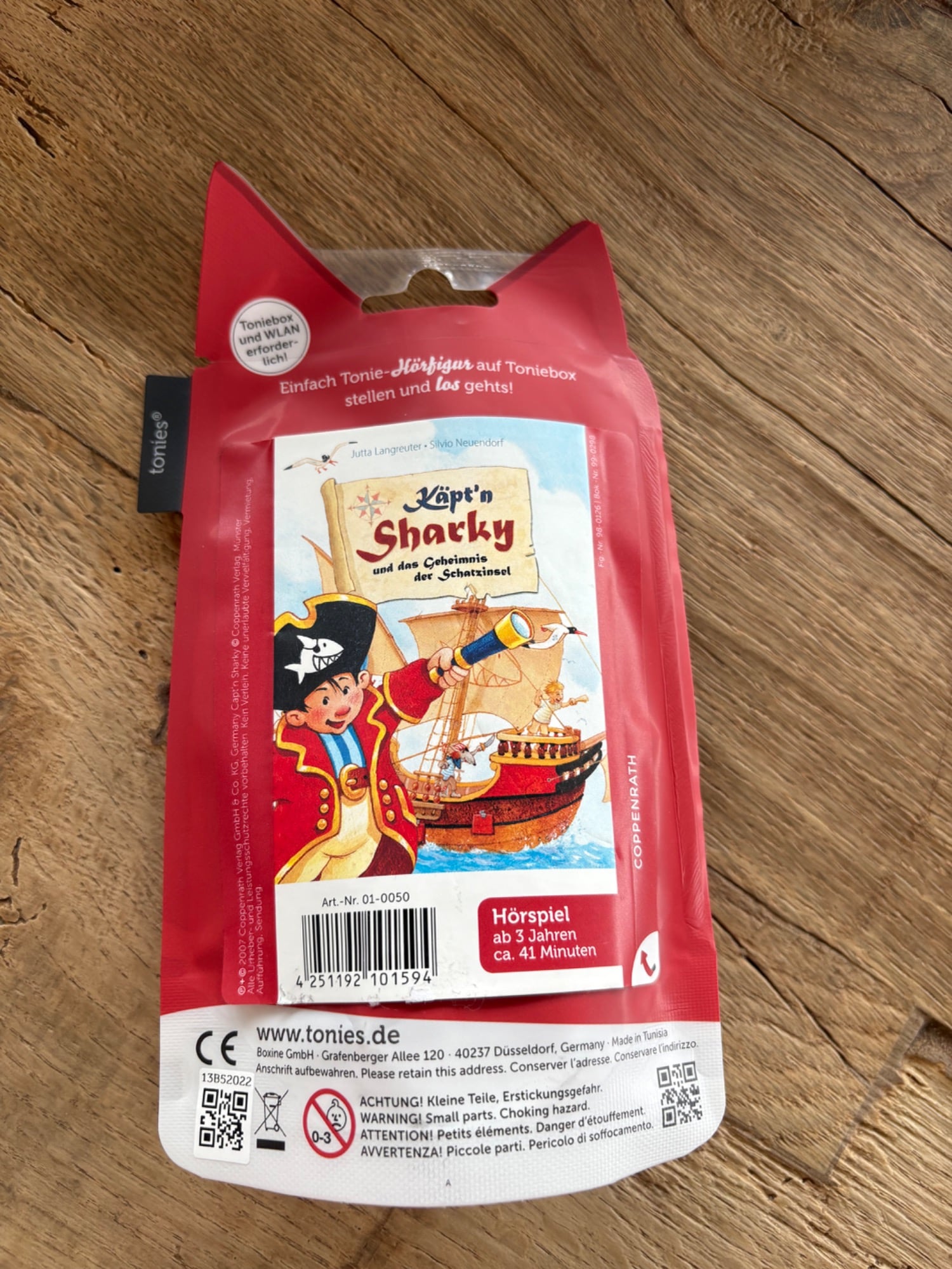 Actual product image Tonies Audio book Tonie - Captain Sharky and the secret of Treasure Island (German)