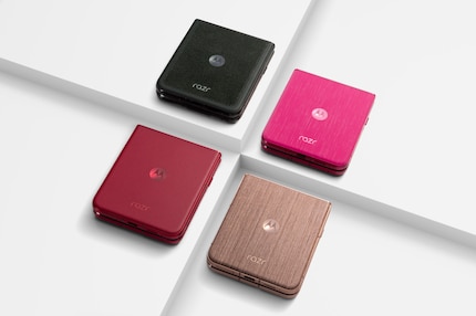 The colour and material variations of the razr 60 Ultra