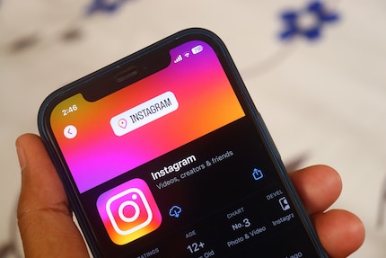 Mark Zuckerberg pensa che la sua azienda abbia migliorato Instagram.