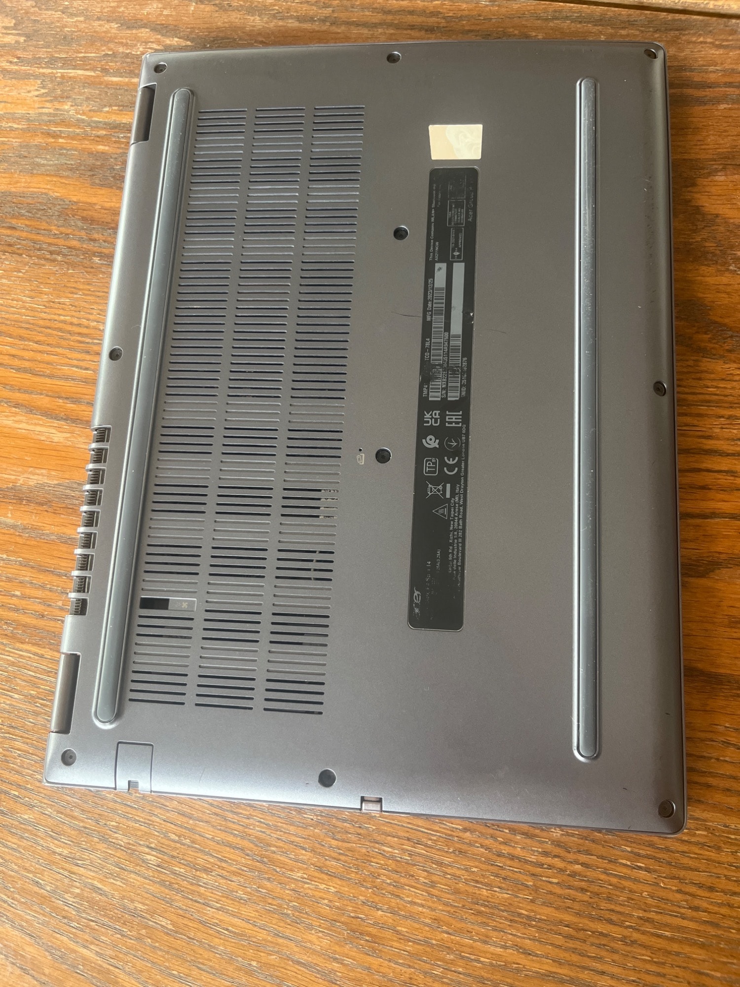 Produktbild Acer TravelMate Spin P4 (14", Intel Core i7-1355U, 16 GB, 512 GB, CH)