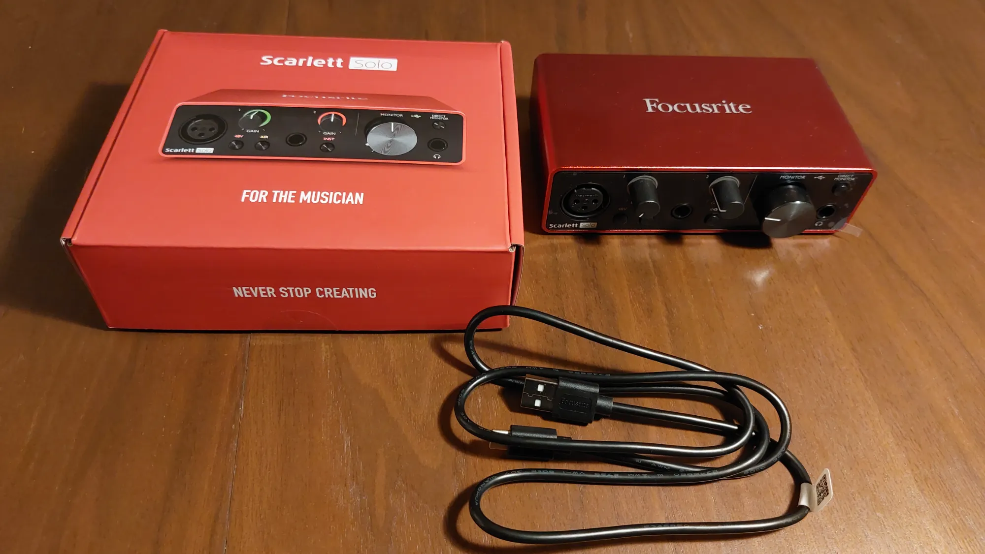 Actual product image Focusrite Scarlett solo 3rd gene (USB)