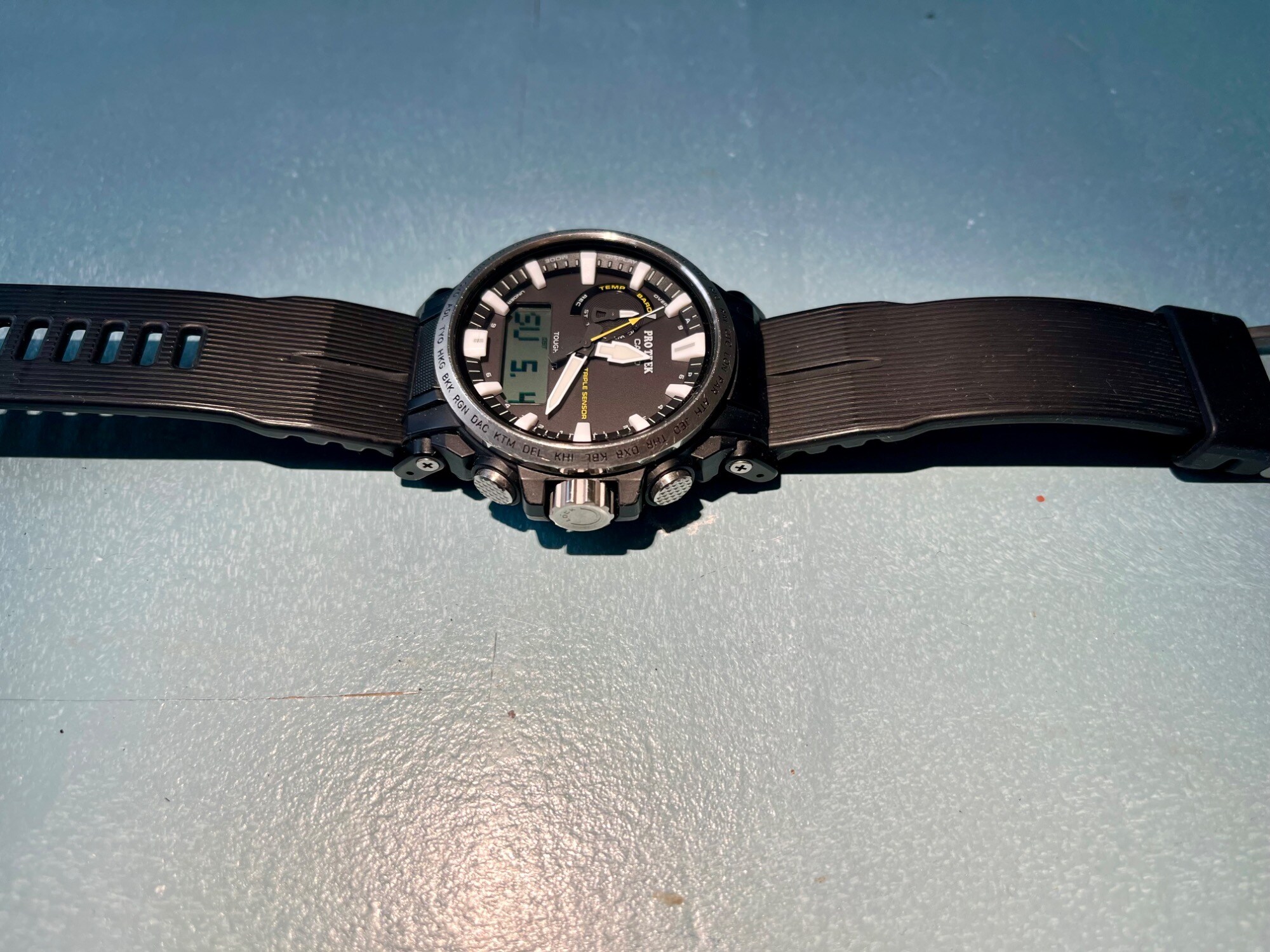 Produktbild Casio Pro Trek (Digitaluhr, Analoguhr, Chronograph, 47 mm)