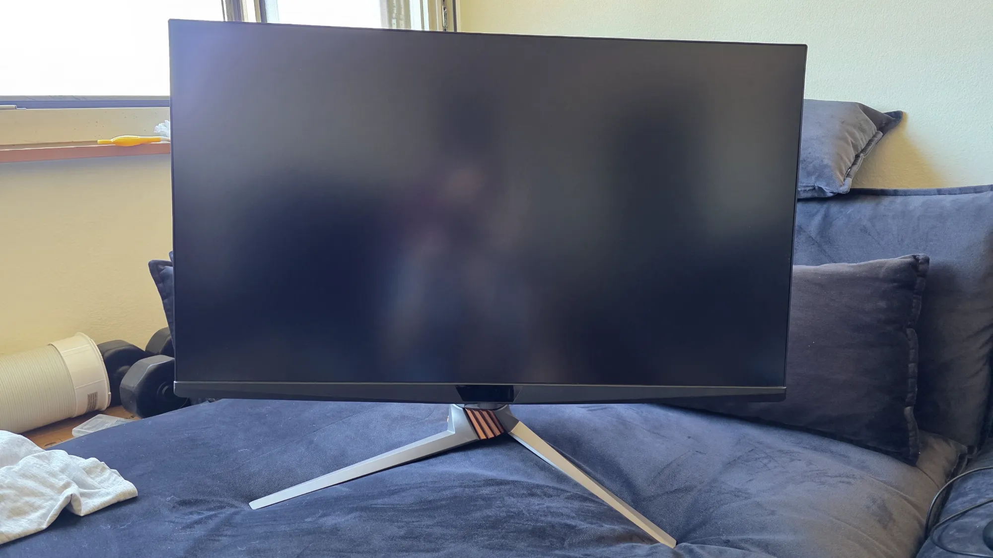 Actual product image ASUS ROG Swift PG32UQX (3840 x 2160 Pixels, 32")