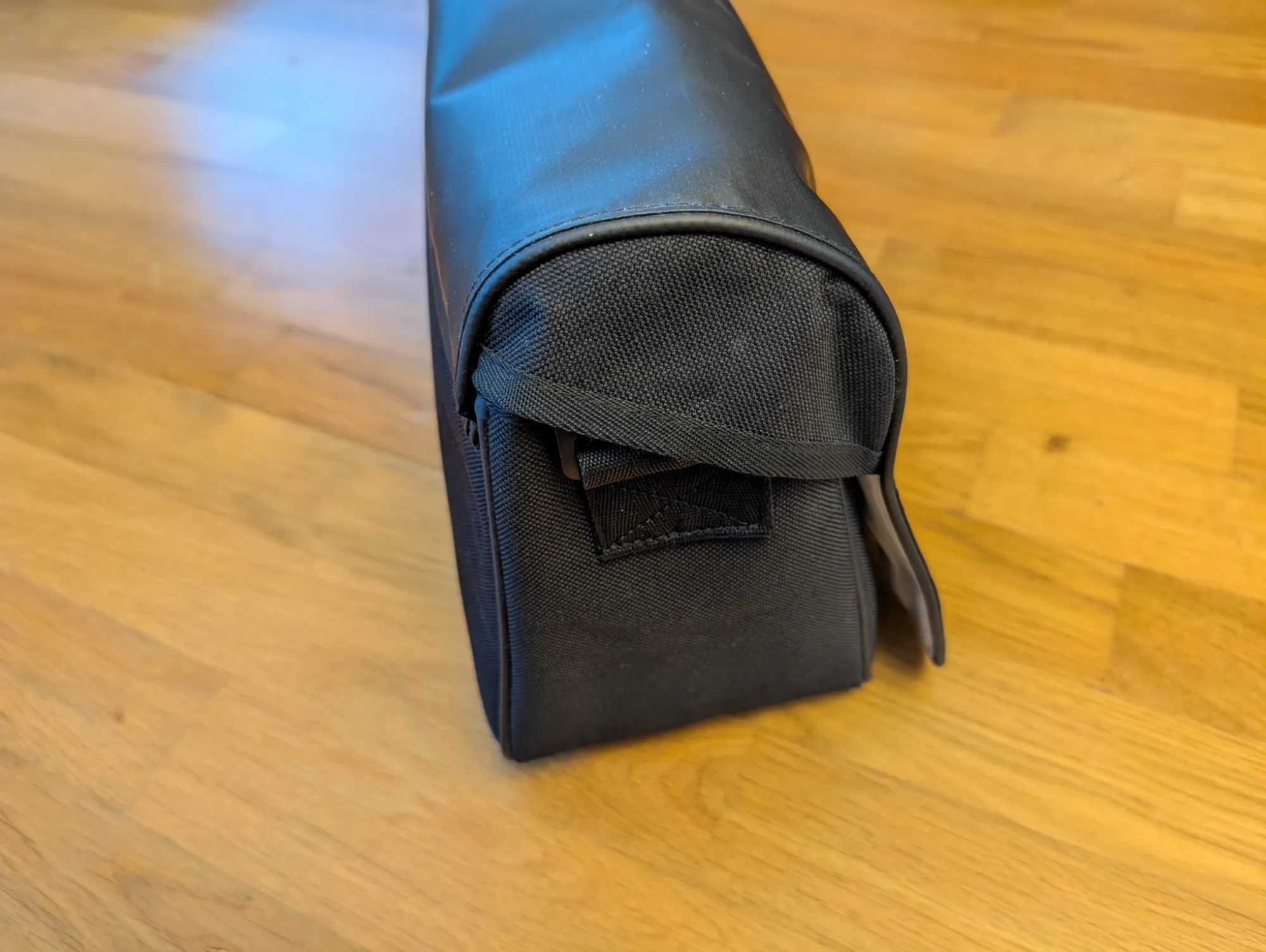 Actual product image Nikon Cf-Eu08 (Camera shoulder bag)