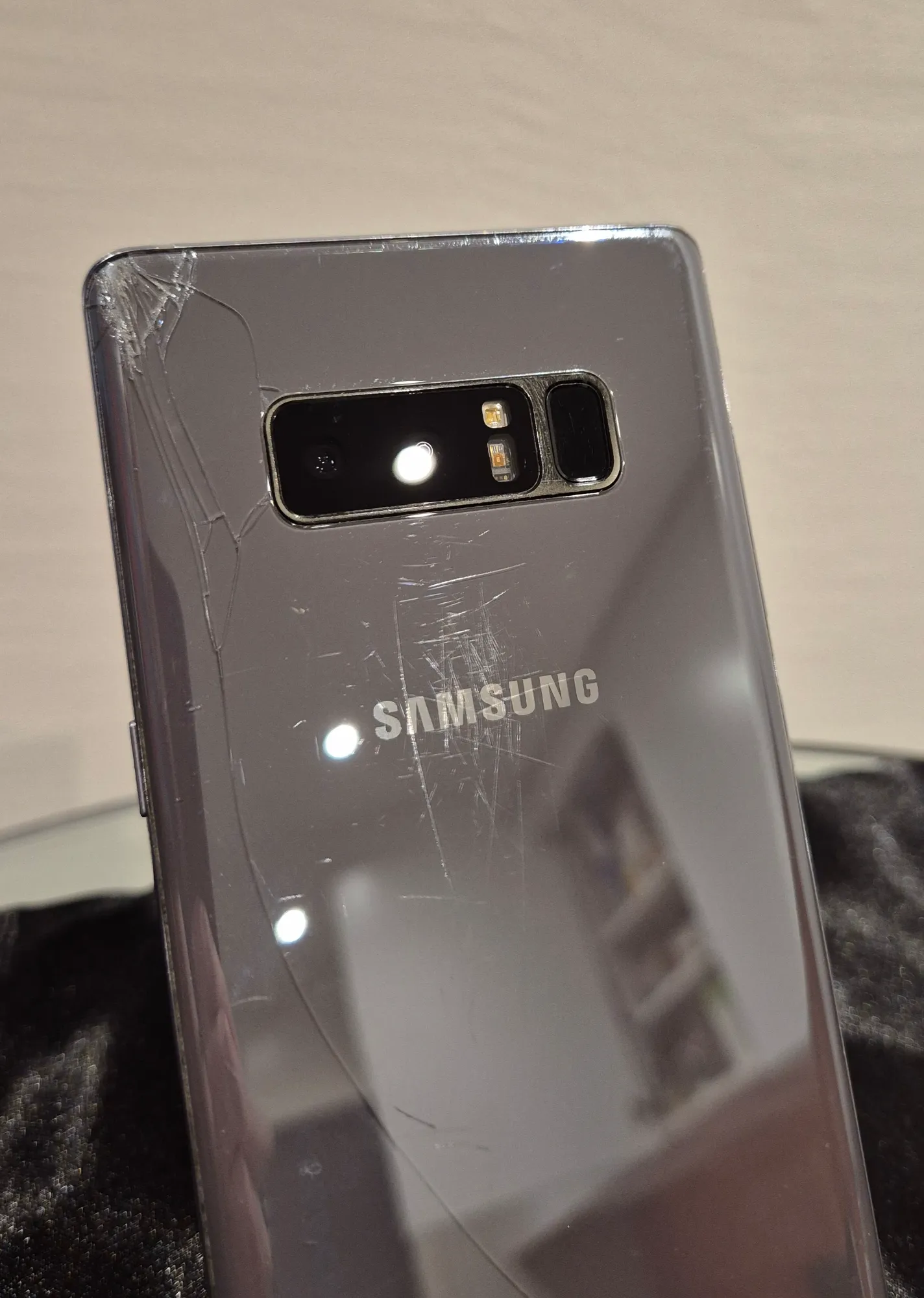 Immagine prodotto Samsung Galaxy Note8 (128 GB, Grigio Orchidea, 6.30", Doppia SIM Ibrida, 12 Mpx, 4G)