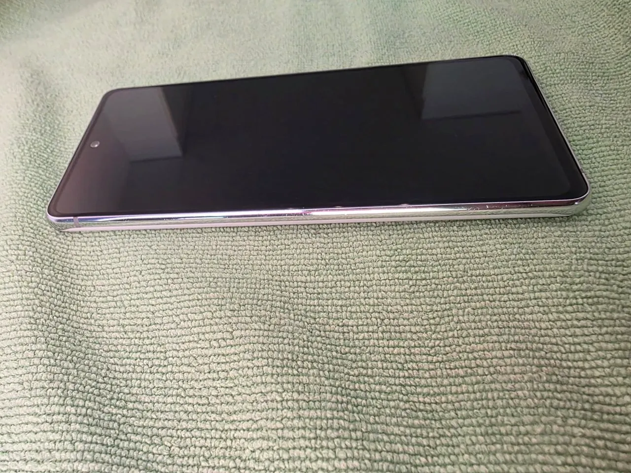 Image du produit Samsung Galaxy S20 FE (128 Go, Cloud White, 6.50", Double SIM hybride, 12 Mpx, 4G)