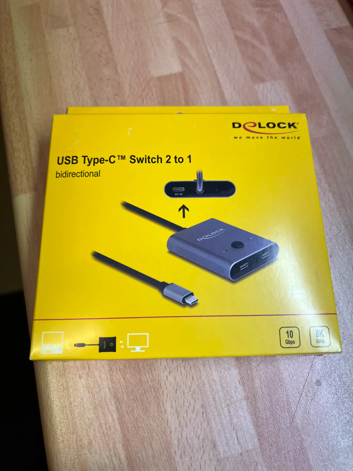 Actual product image Delock USB 10 Gbps USB Type-C Switch 2 to 1 bidirectional 8K (USB-C, 2 Ports)
