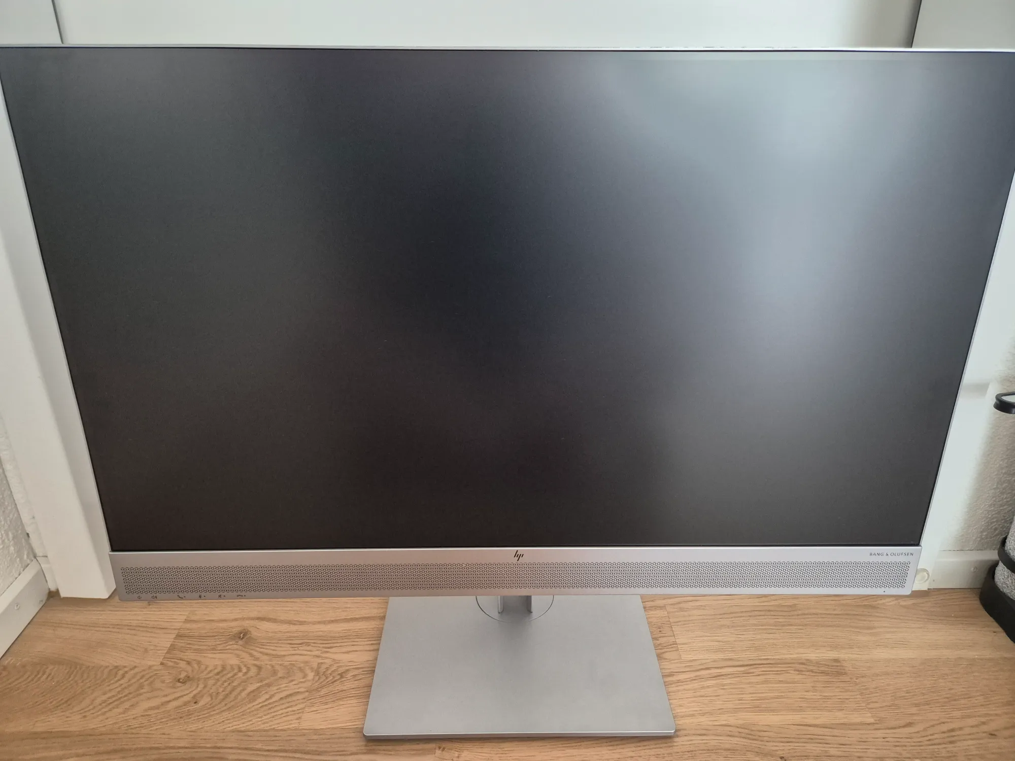 Produktbild HP EliteDisplay E273m - 27 Zoll 1920 x 1080 Full HD AG, IPS, USB-C (1920 x 1080 Pixel, 27")