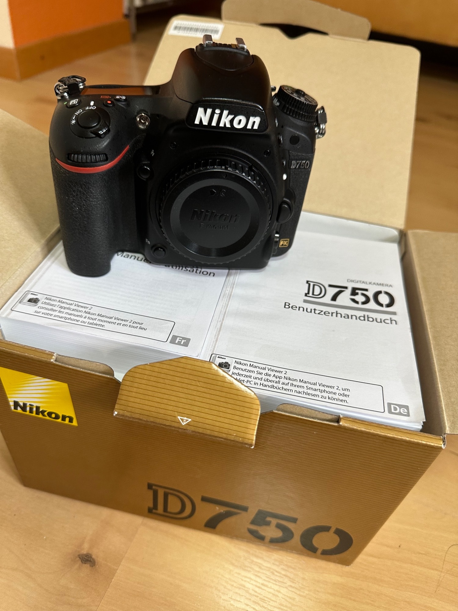 Immagine prodotto Nikon D750 Body (24.30 Mpx, Full frame / FX)