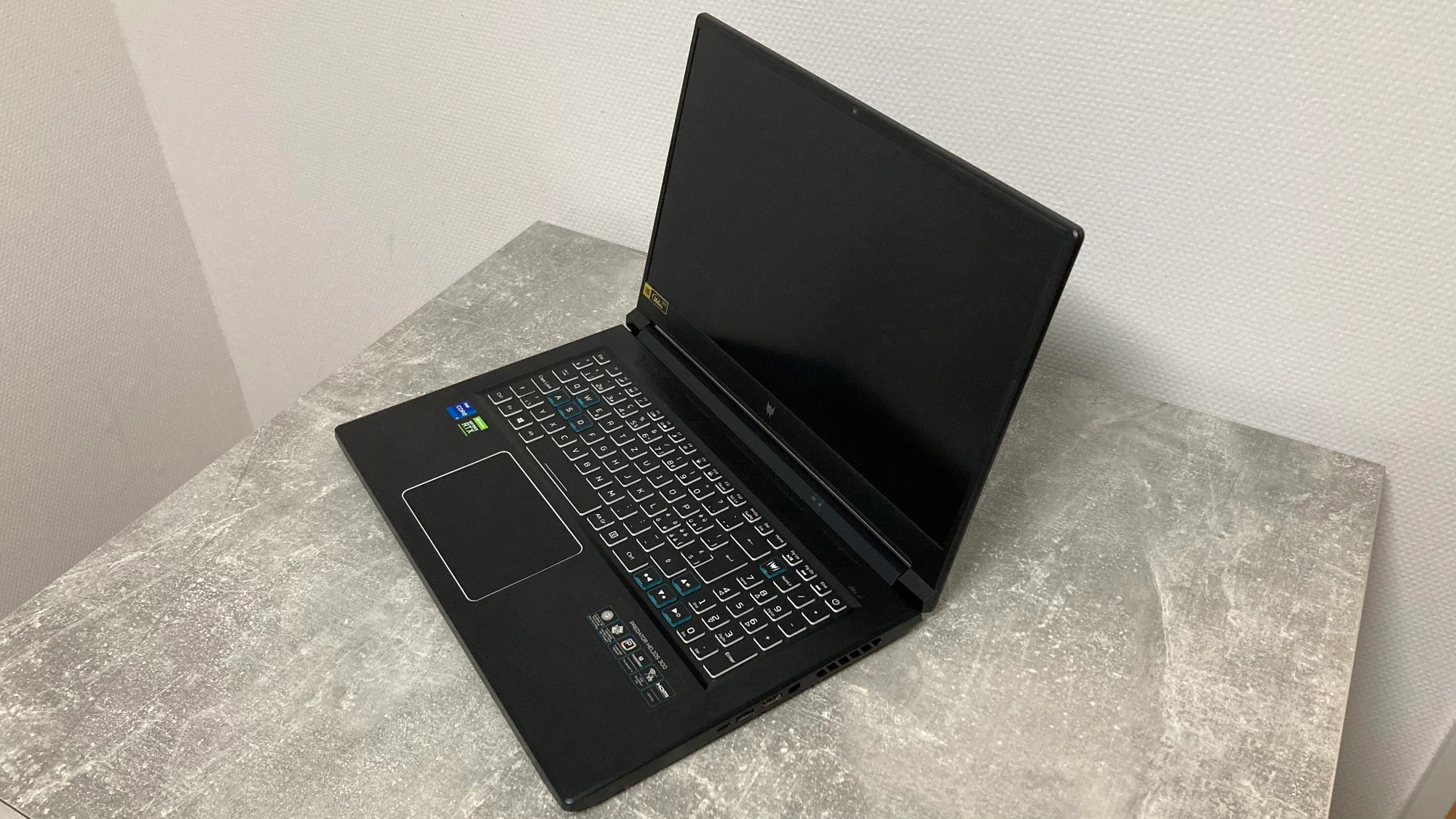 Immagine prodotto Acer Predator Helios 300 (17.30", Intel Core i7-11800H, 16 GB, 1024 GB, CH)
