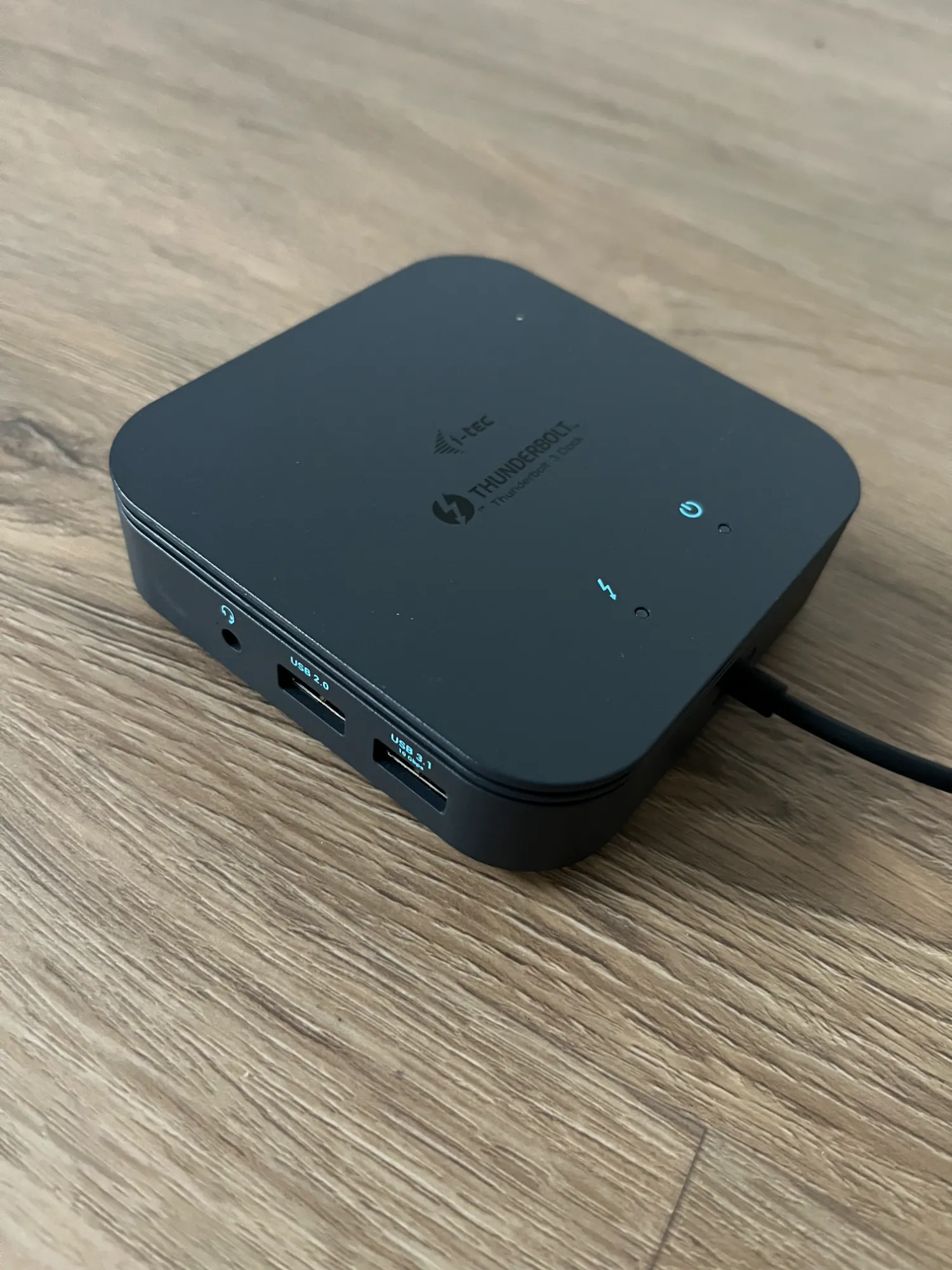 Produktbild i-tec Tb3traveldockpd (Thunderbolt, 4 Ports)