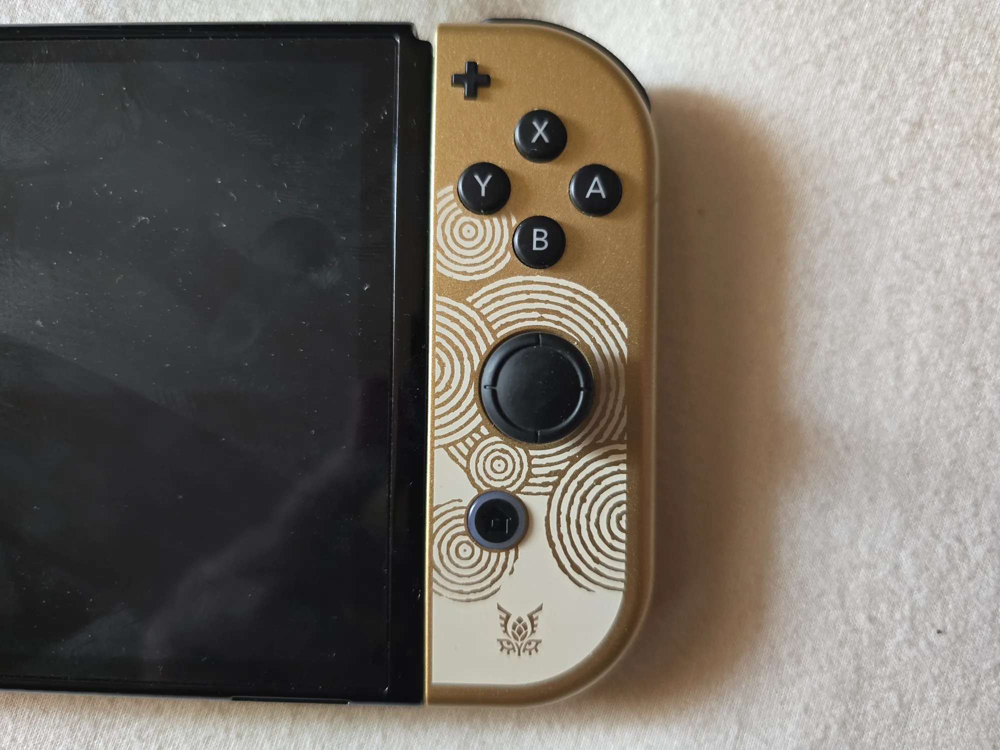 Actual product image Nintendo Switch - OLED Model The Legend of Zelda: Tears of the Kingdom Edition - ML