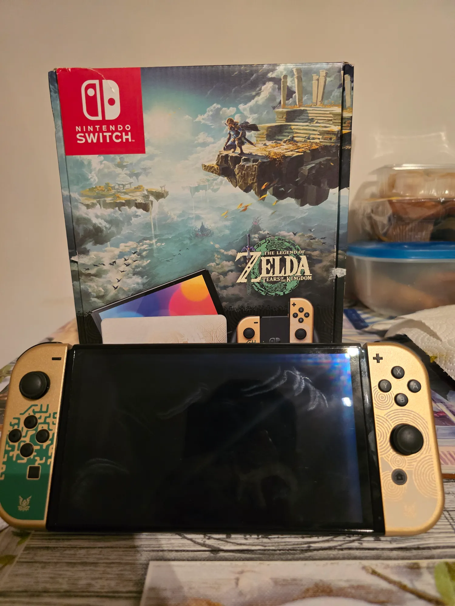 Actual product image Nintendo Switch - OLED Model The Legend of Zelda: Tears of the Kingdom Edition - ML
