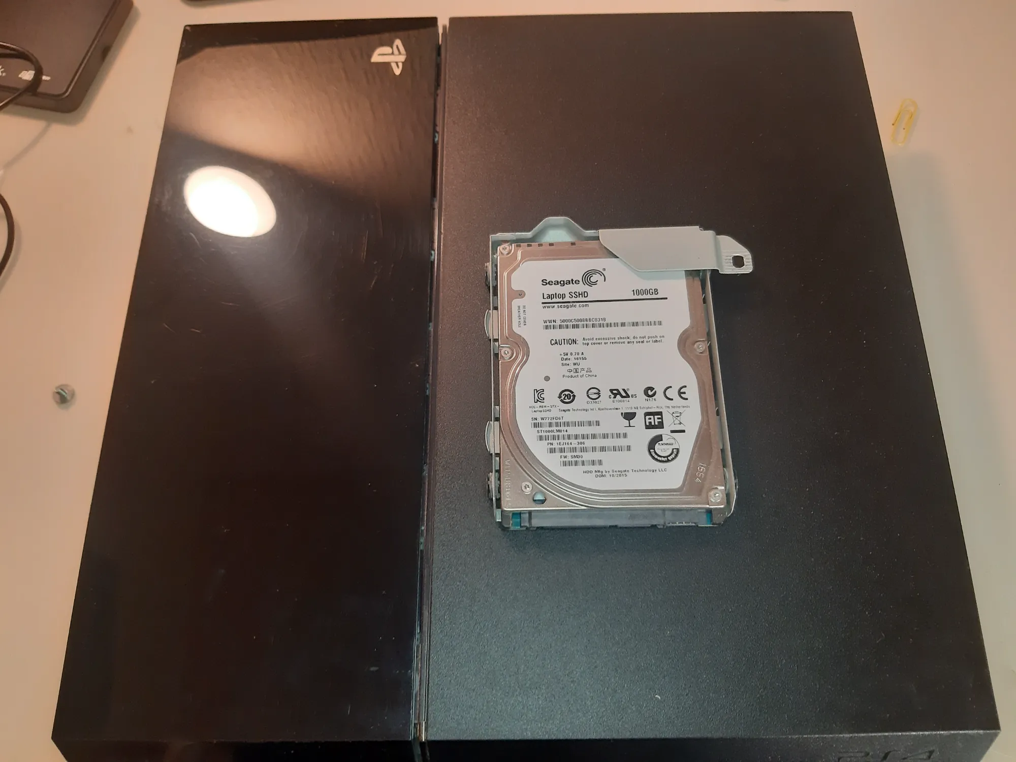Actual product image Seagate Game Drive for Playstation 1TB SSHD (PS3, PS4)