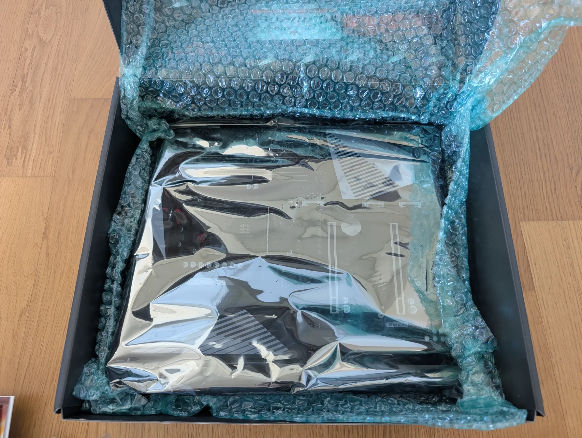 Produktbild Gigabyte X570 Aorus Ultra (AM4, AMD X570, ATX)