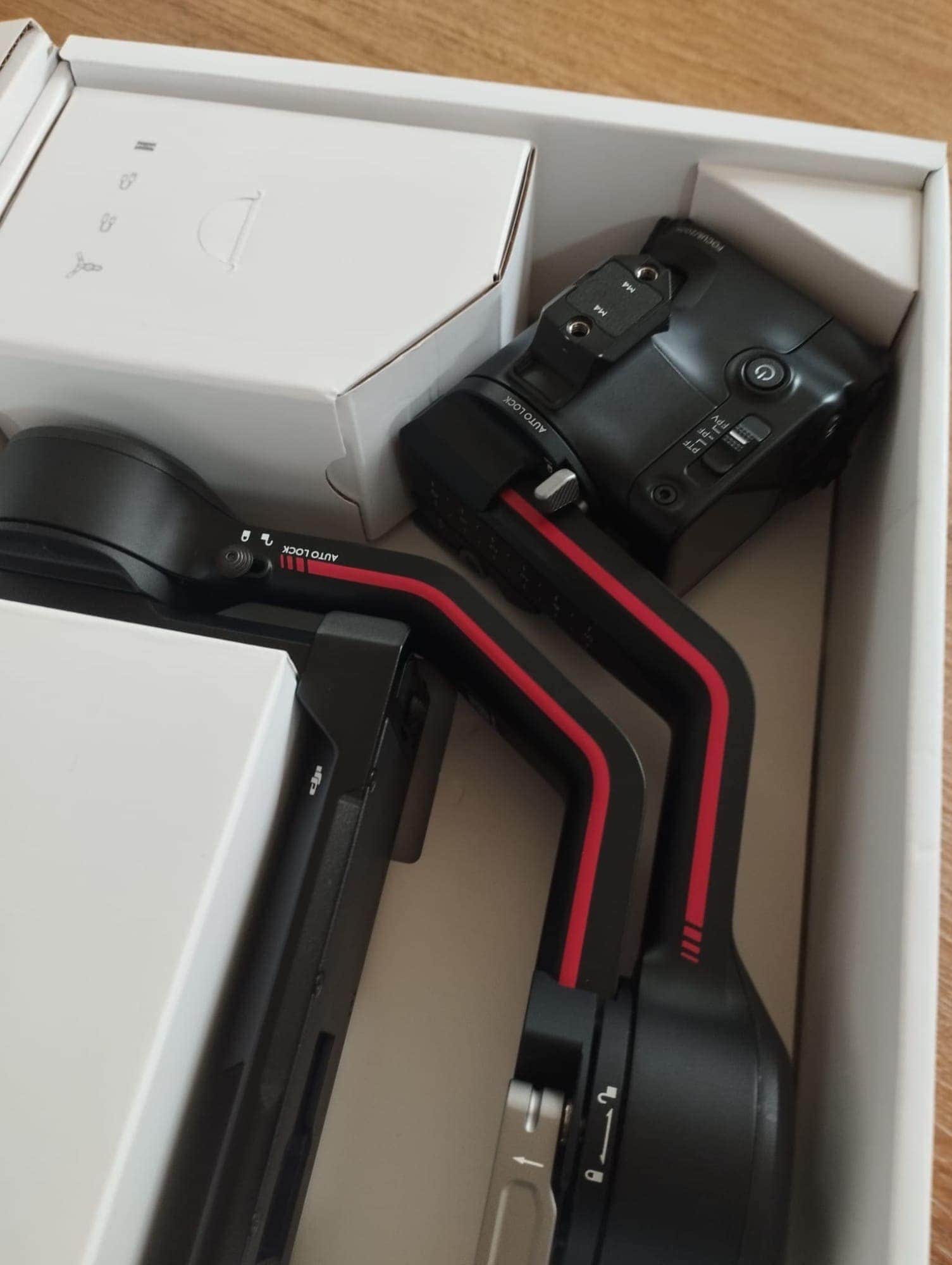 Produktbild DJI RS 3 (Systemkamera, 3 kg)