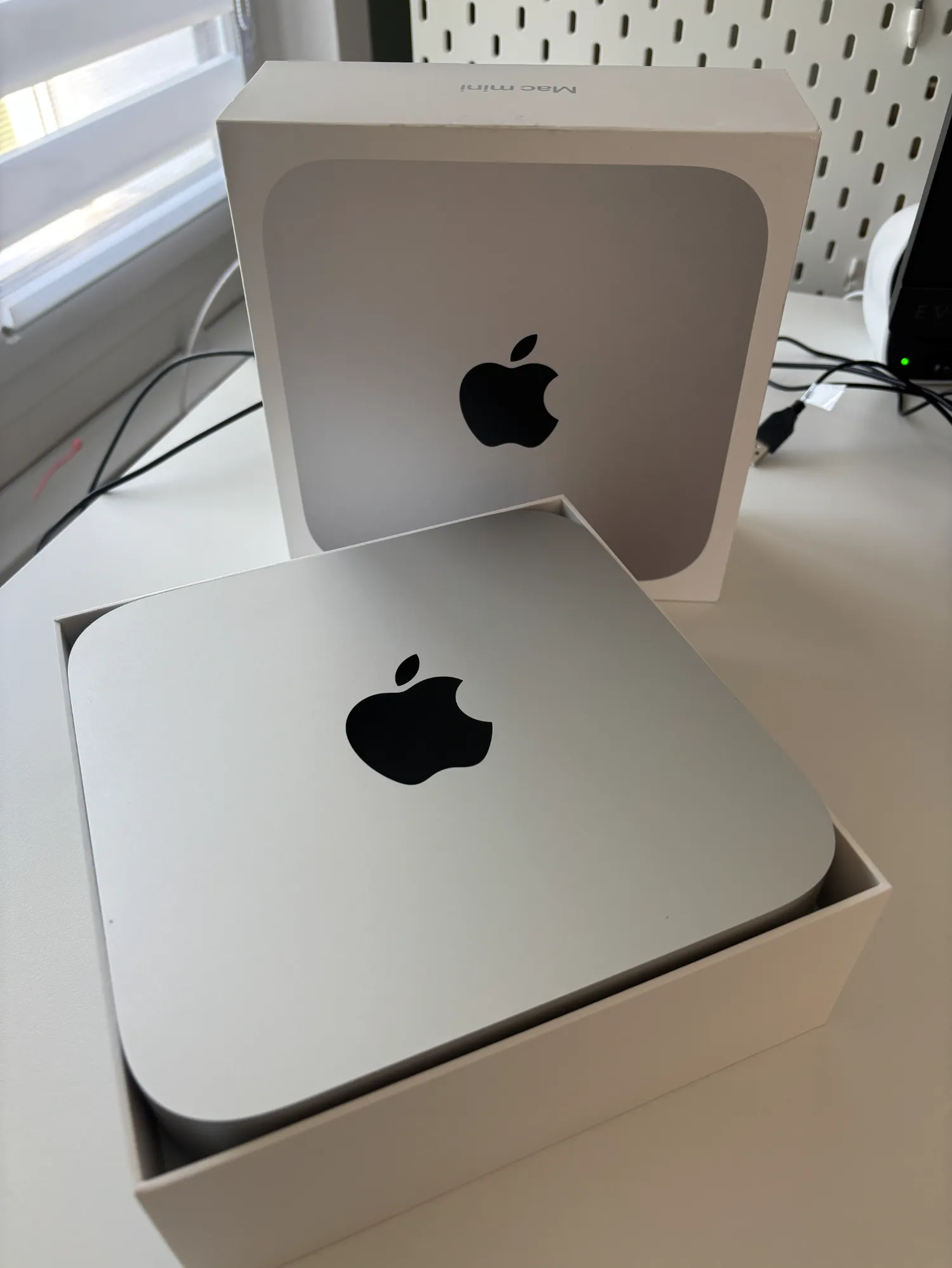 Produktbild Apple Mac Mini – Late 2020 (M1, 16 GB, 512 GB)