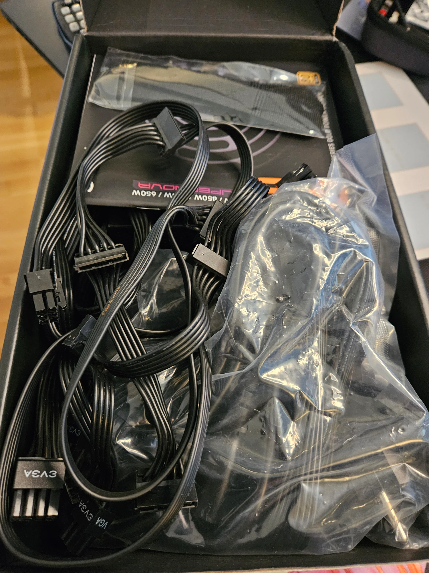 Immagine prodotto EVGA SuperNova 6 (1000 W)