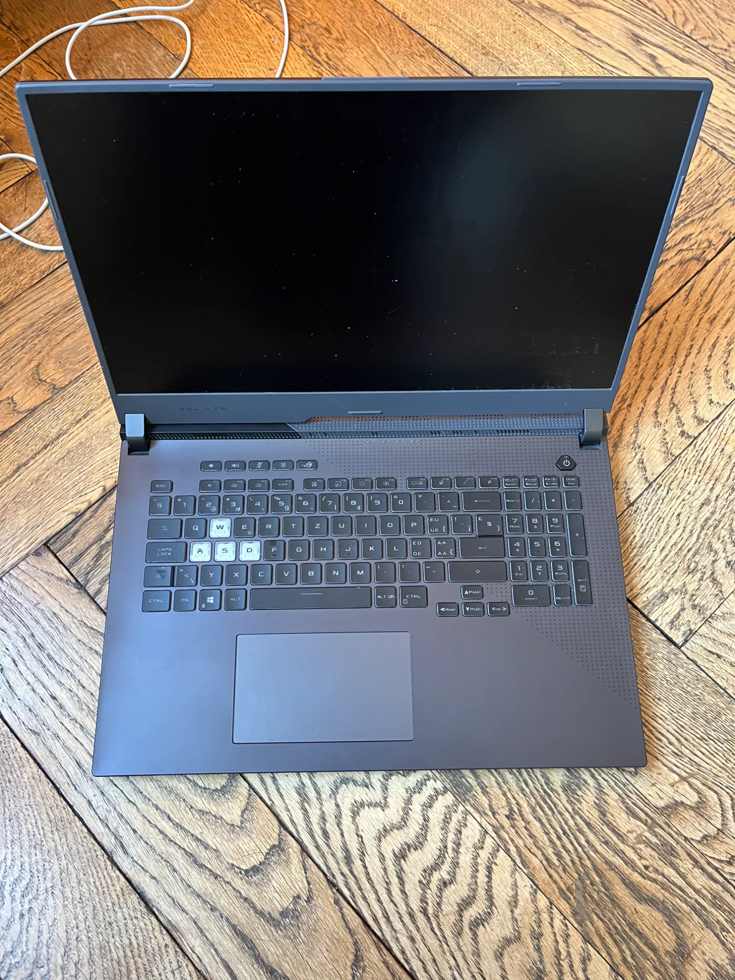 Produktbild ASUS ROG Strix G17 (17.30", AMD Ryzen 7 5800H, 16 GB, 1000 GB, CH)