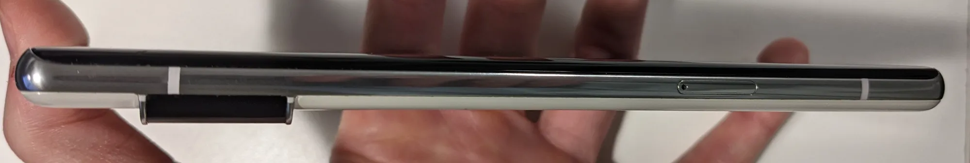 Produktbild Google Pixel 6 Pro (128 GB, Cloudy White, 6.70", SIM + eSIM, 50 Mpx, 5G)