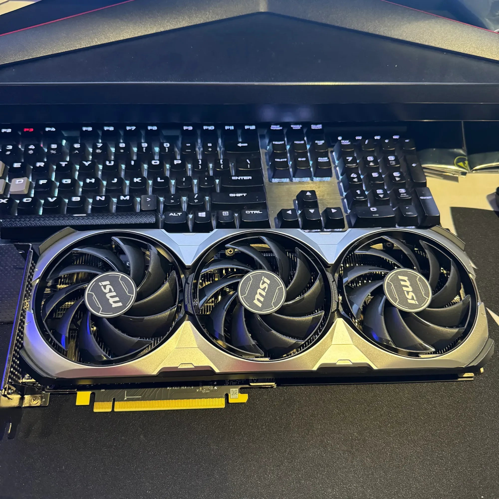 Actual product image MSI GeForce RTX 4060 Ti VENTUS 3X E 8G OC - VGA - PCI-E x16 (8 GB)
