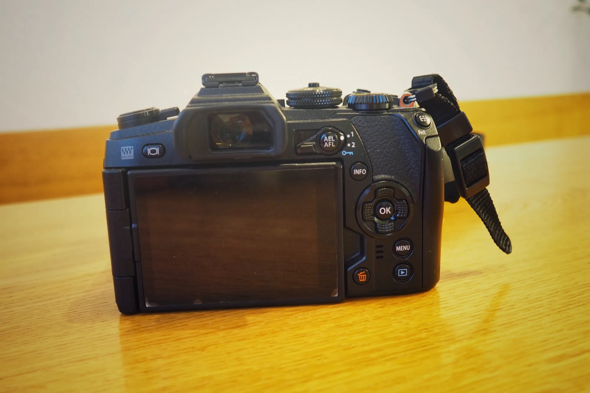 Immagine prodotto Olympus OM-D E-M1 Mark II (20.40 Mpx, Micro Four Thirds)