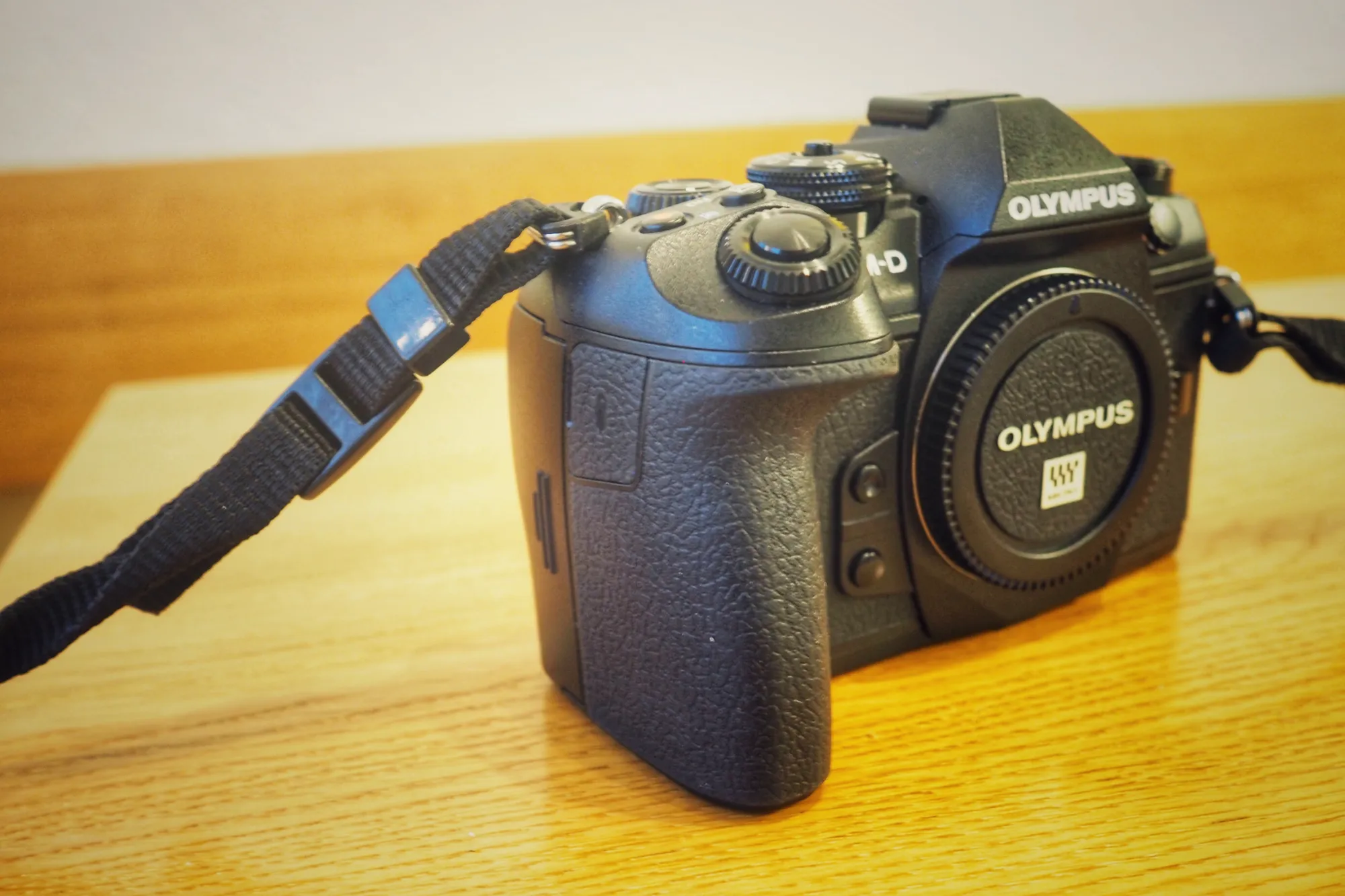 Immagine prodotto Olympus OM-D E-M1 Mark II (20.40 Mpx, Micro Four Thirds)