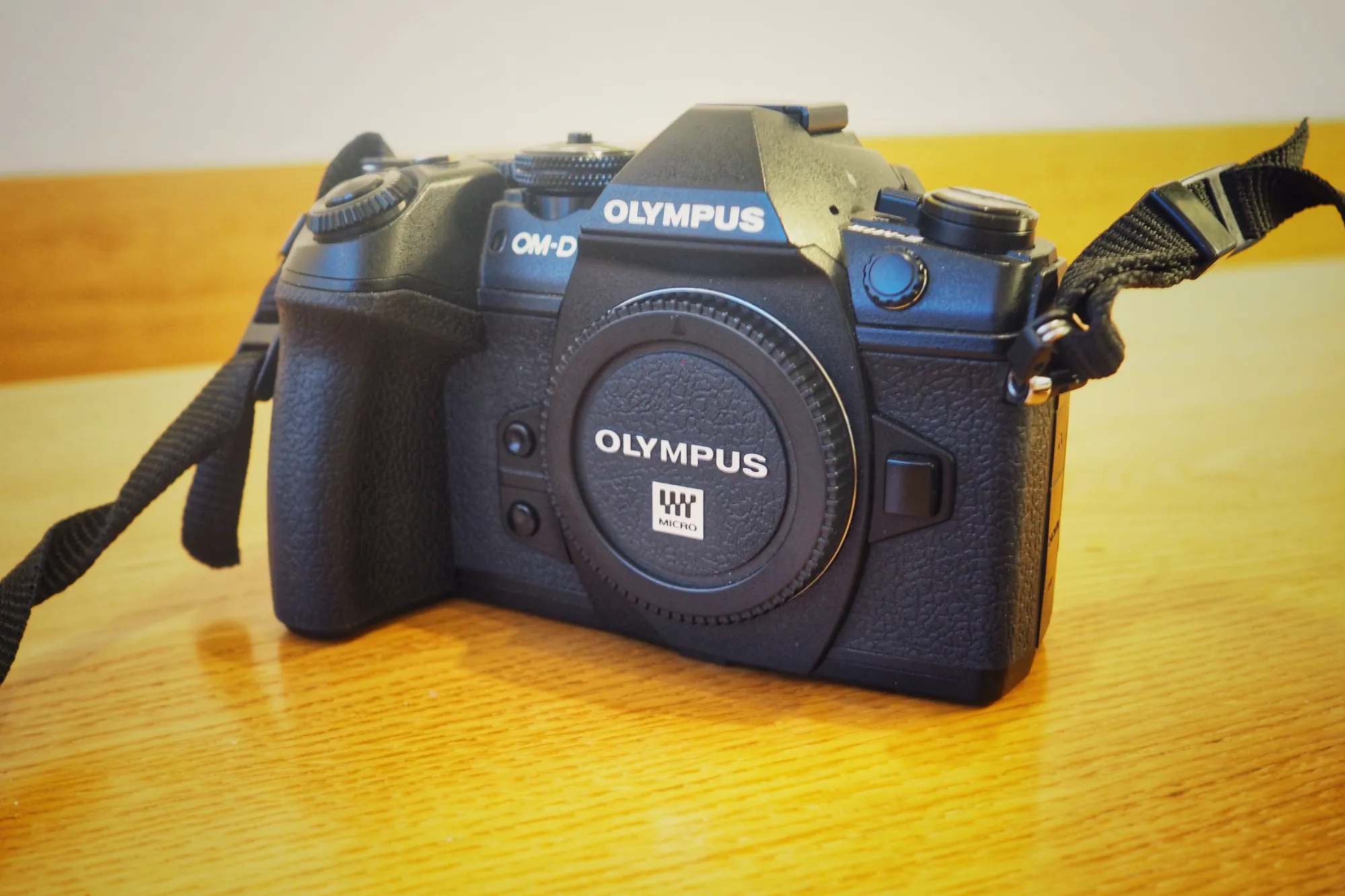 Immagine prodotto Olympus OM-D E-M1 Mark II (20.40 Mpx, Micro Four Thirds)