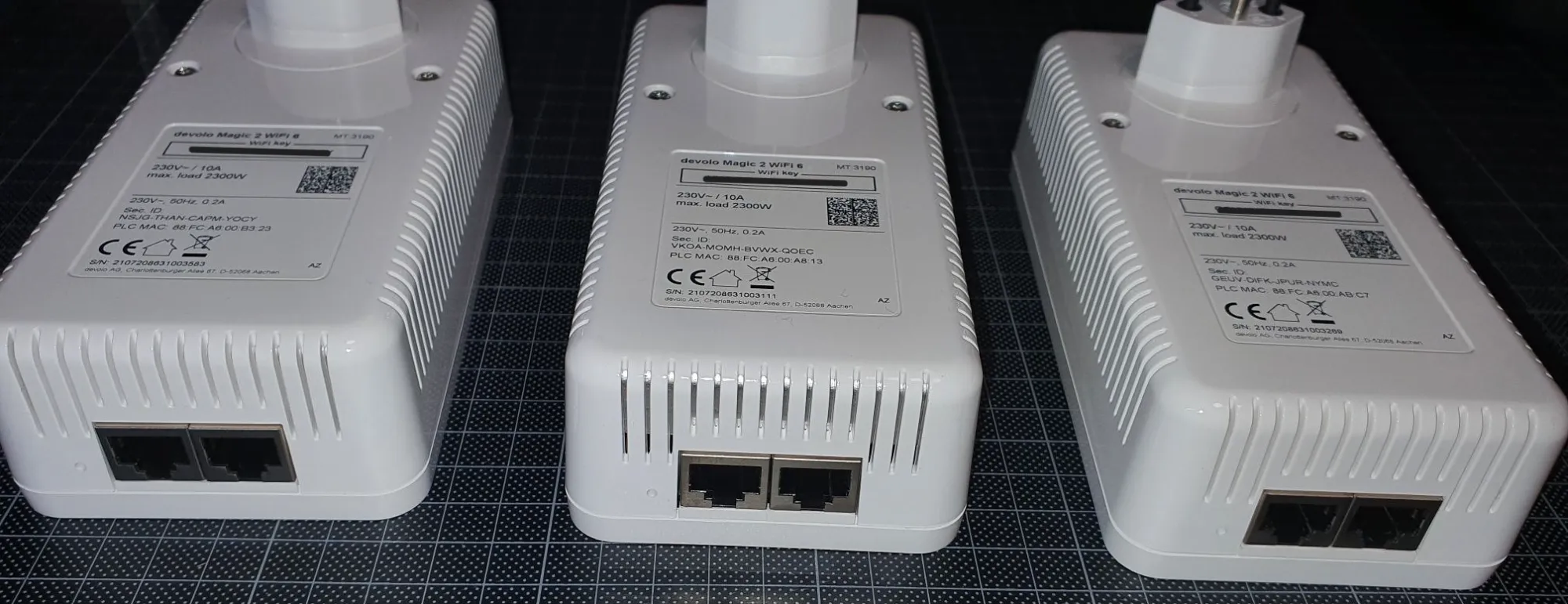 Produktbild Devolo Magic 2 WiFi 6 Mesh Multiroom Kit (2400 Mbit/s)