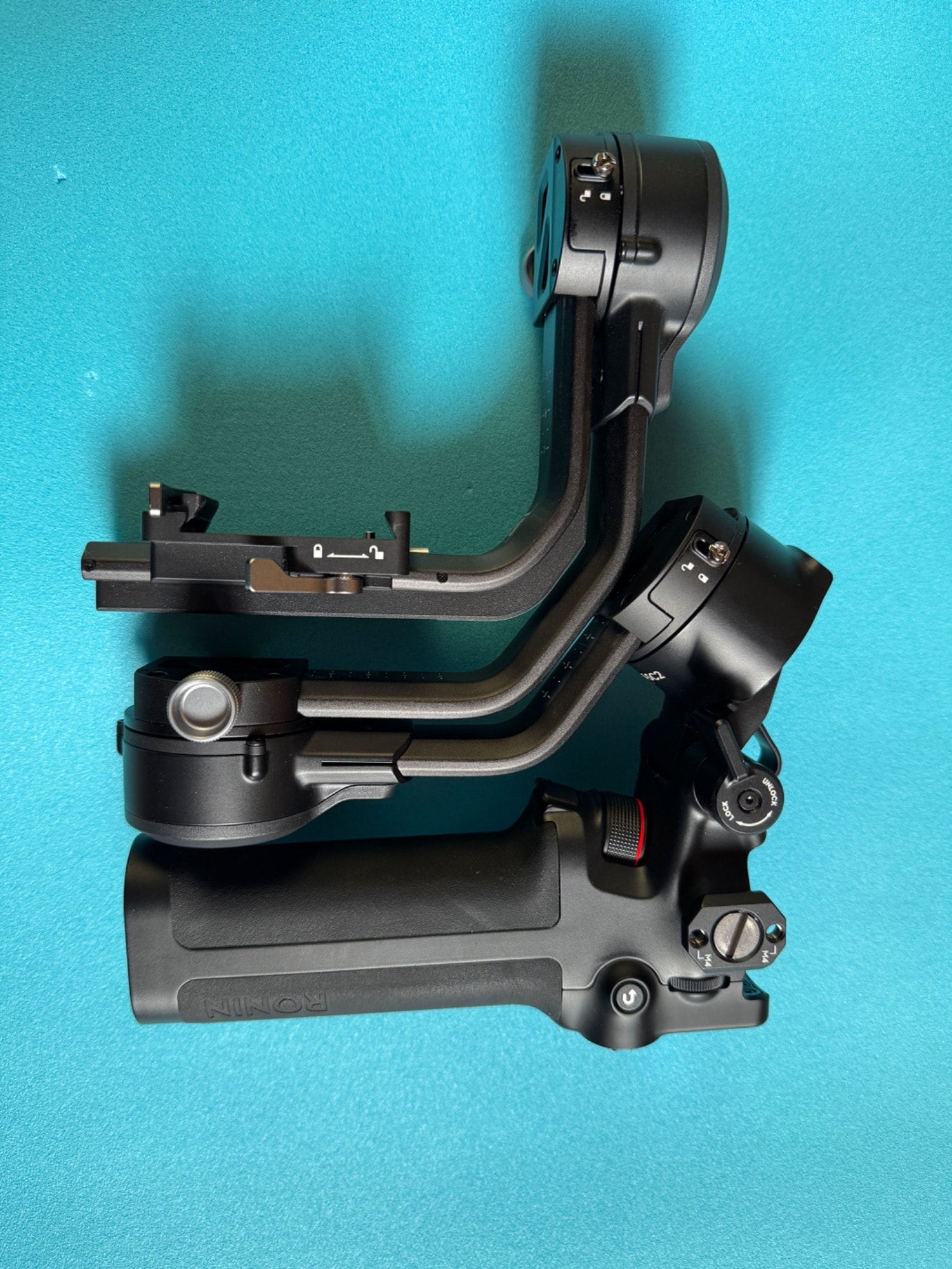 Immagine prodotto DJI RSC 2 (Fotocamera di sistema, Fotocamera reflex, 3 kg)