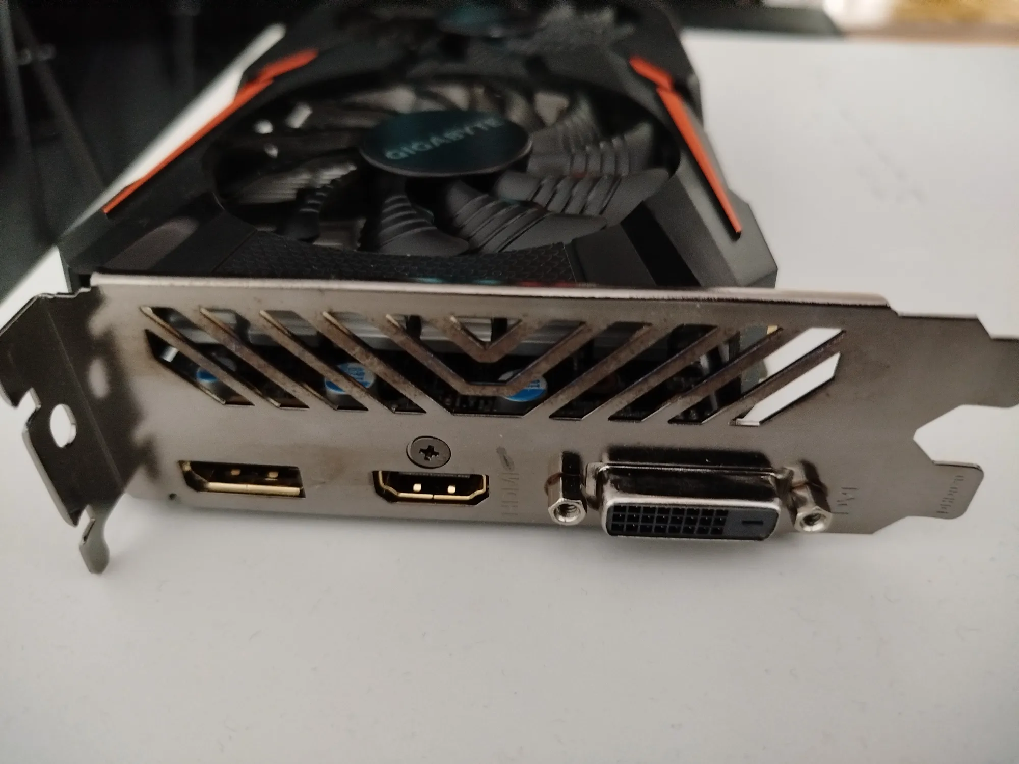 Immagine prodotto Gigabyte GeForce GTX 1050 Ti OC (4 GB)