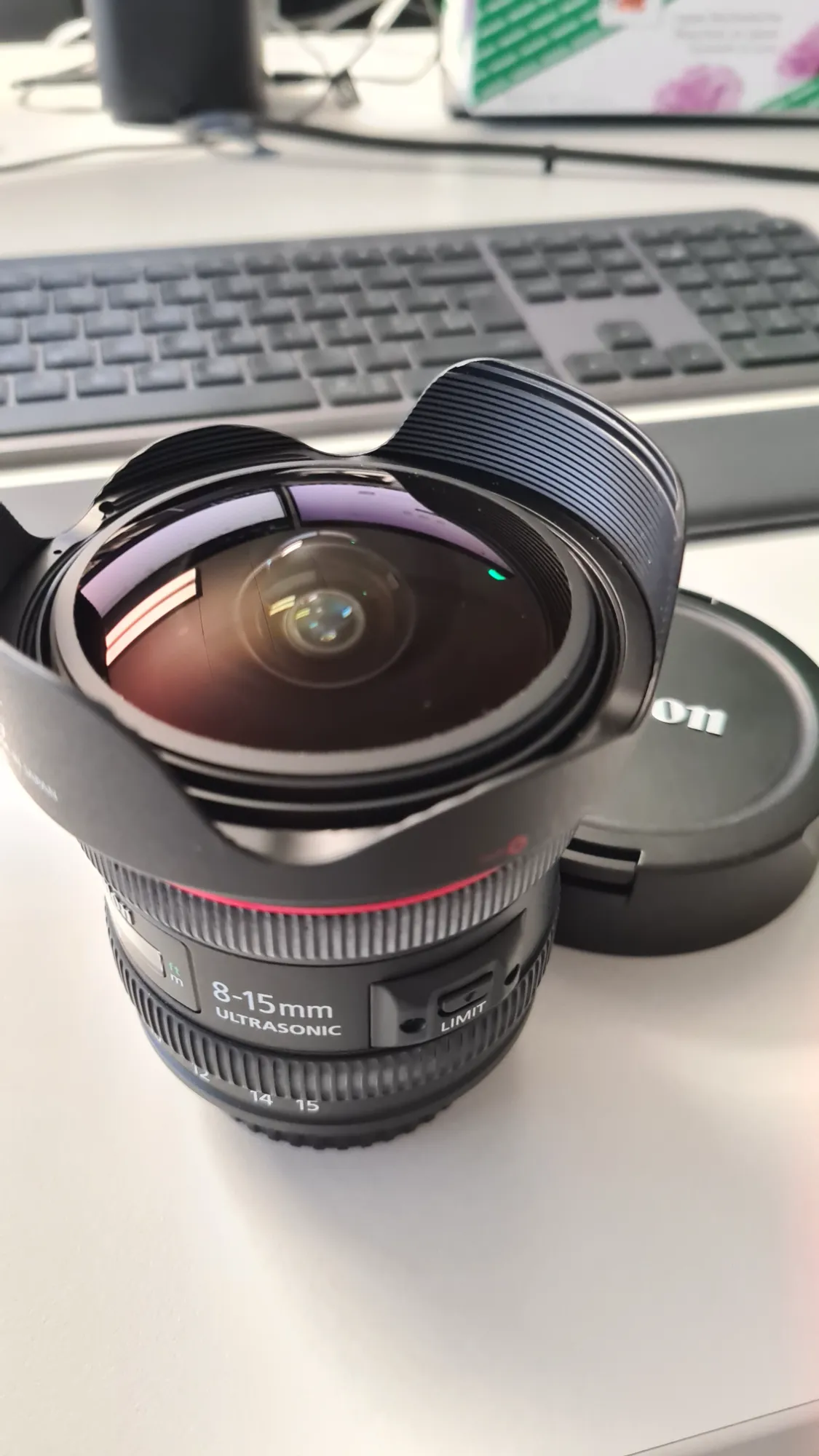 Produktbild Canon EF 8-15mm f/4L Fisheye USM (Canon EF, Vollformat)