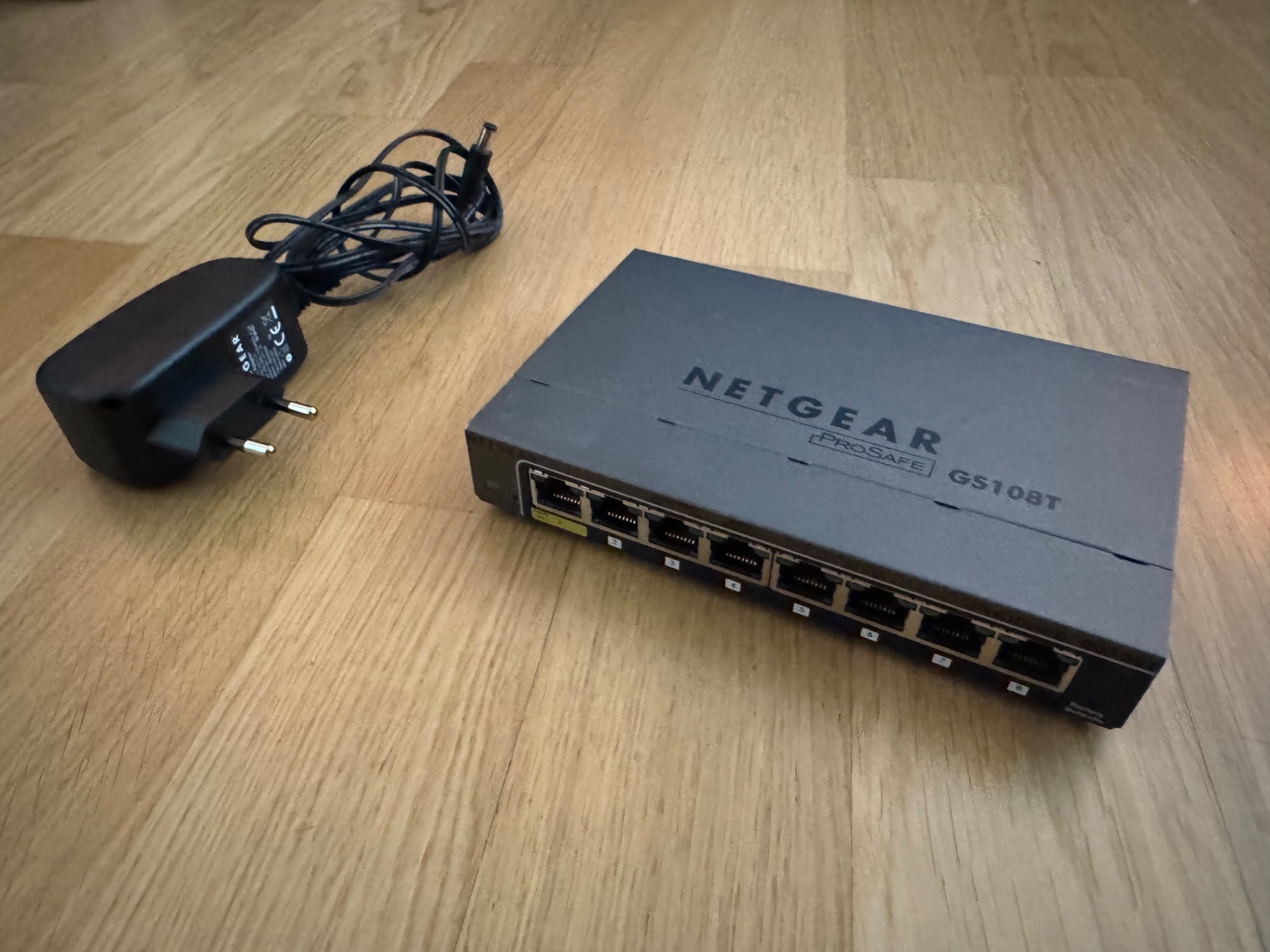 Produktbild Netgear Gs108t-200ges (8 Ports)