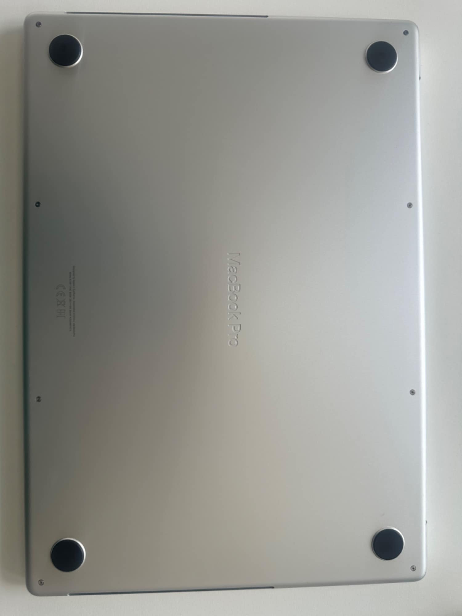 Produktbild Apple MacBook Pro - Late 2023 (16", M3 Pro, 18 GB, 512 GB, CH)