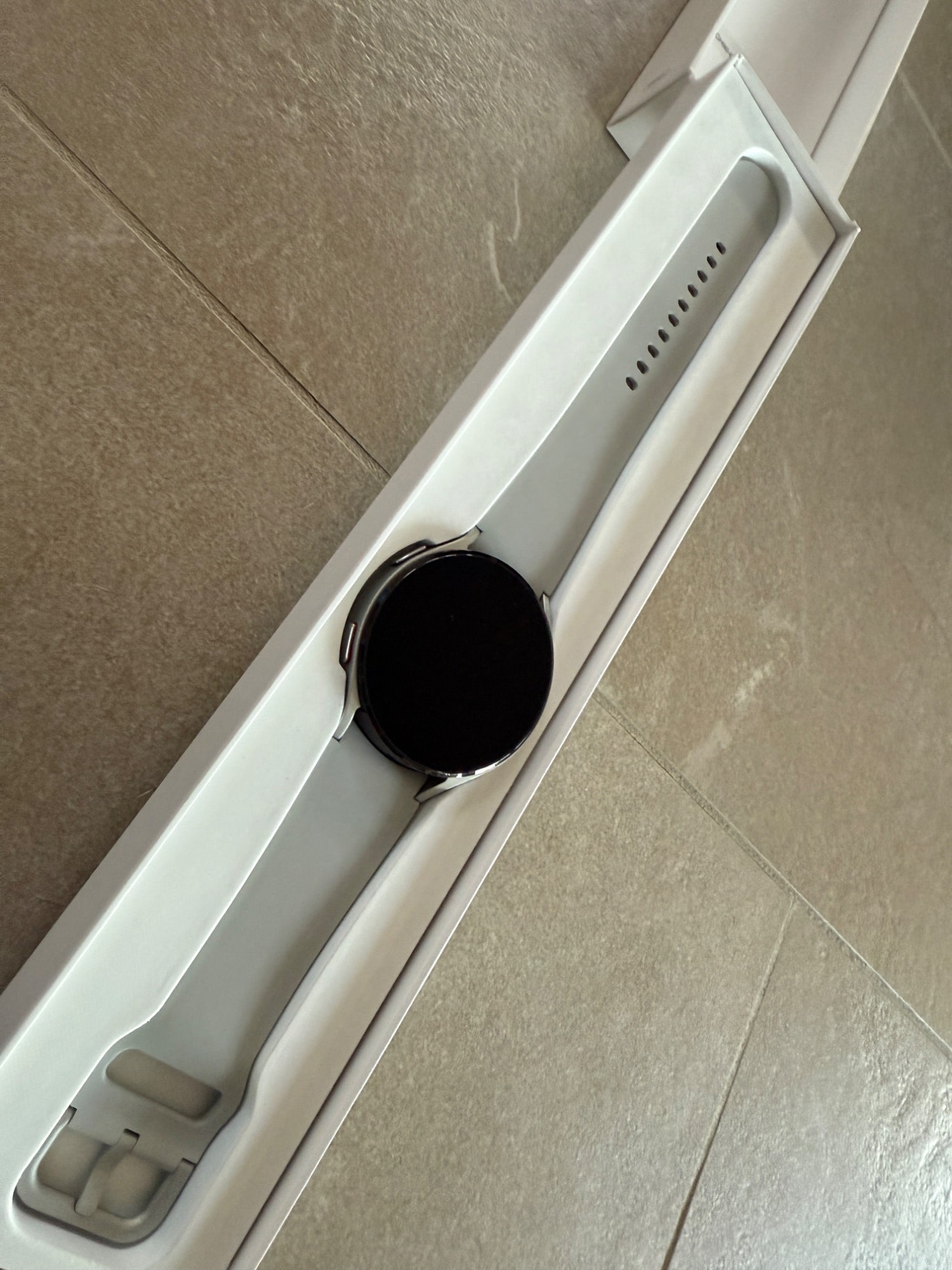 Produktbild Samsung Galaxy Watch4 (44 mm)