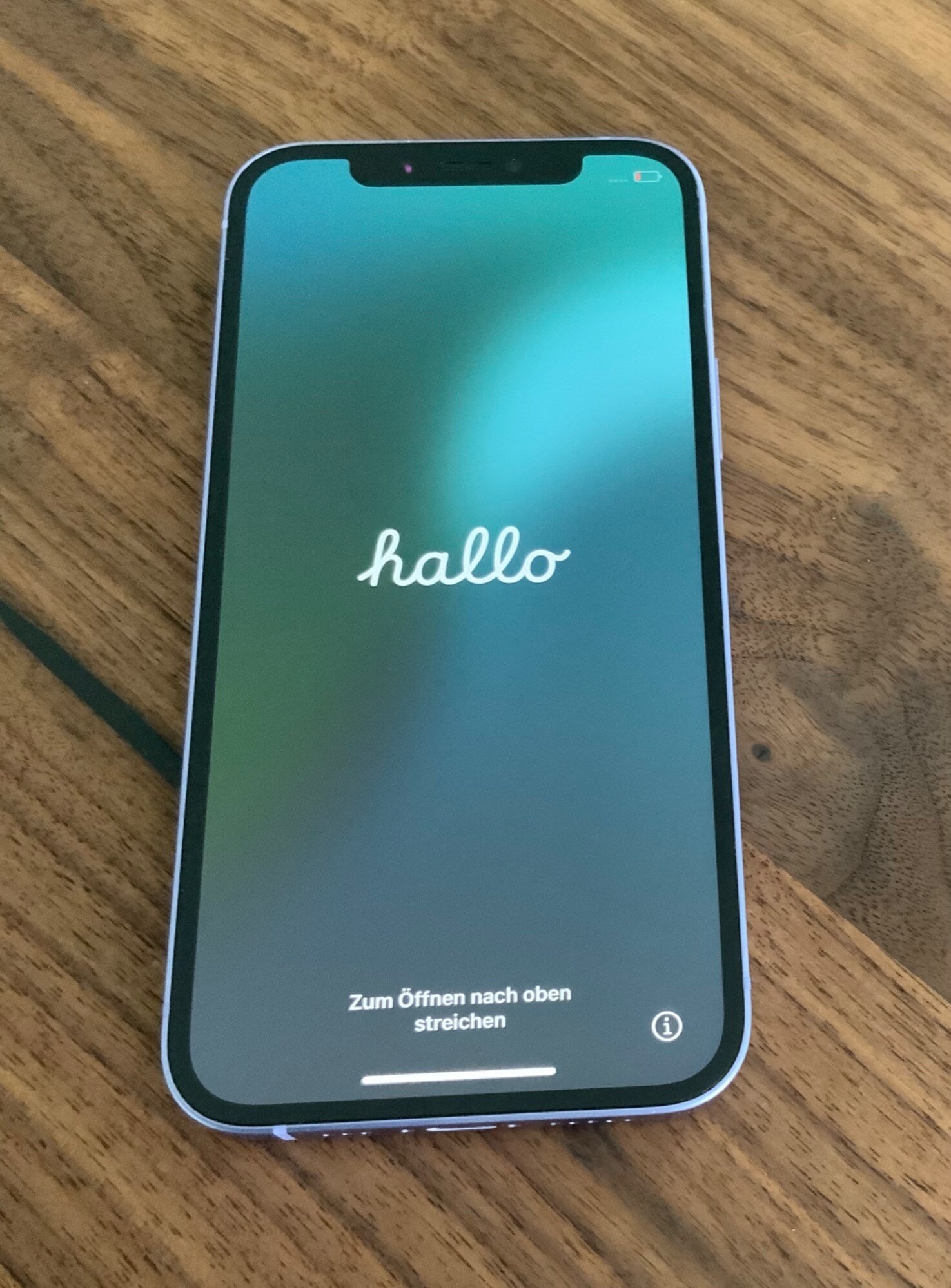 Produktbild Apple iPhone 12 (128 GB, Purple, 6.10", SIM + eSIM, 12 Mpx, 5G)