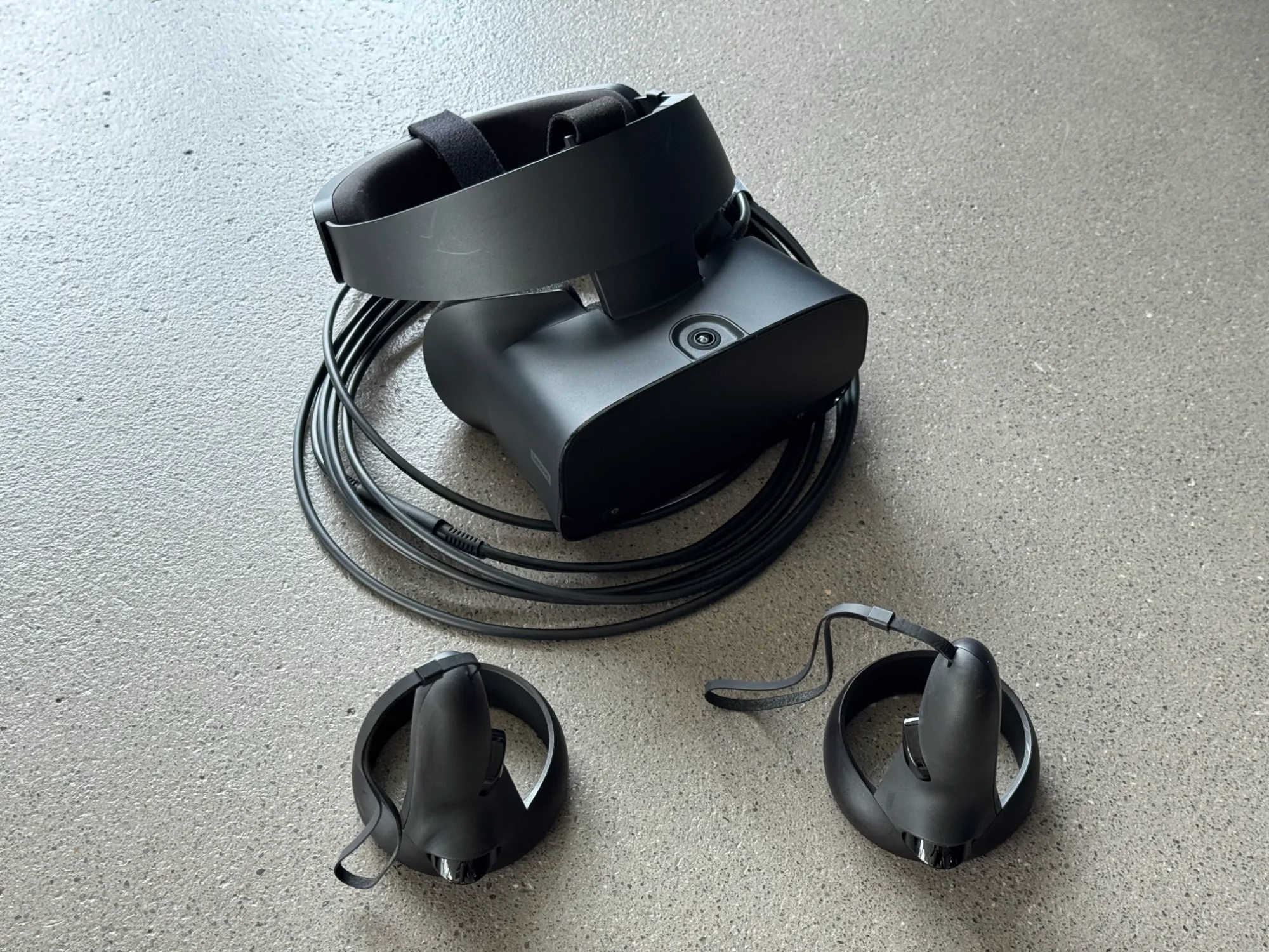 Actual product image Meta Rift S