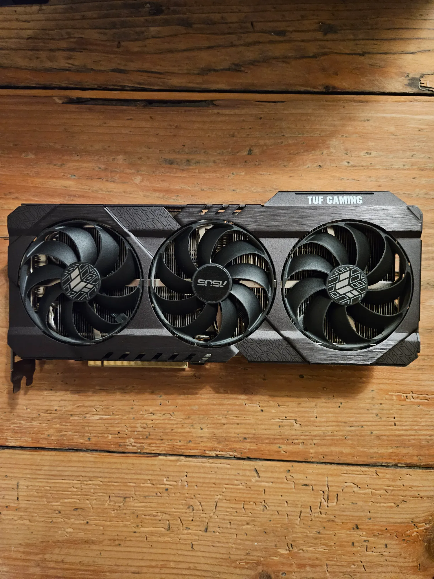 Produktbild ASUS TUF GAMING GeForce RTX 3060 Ti OC EDITION (8 GB)
