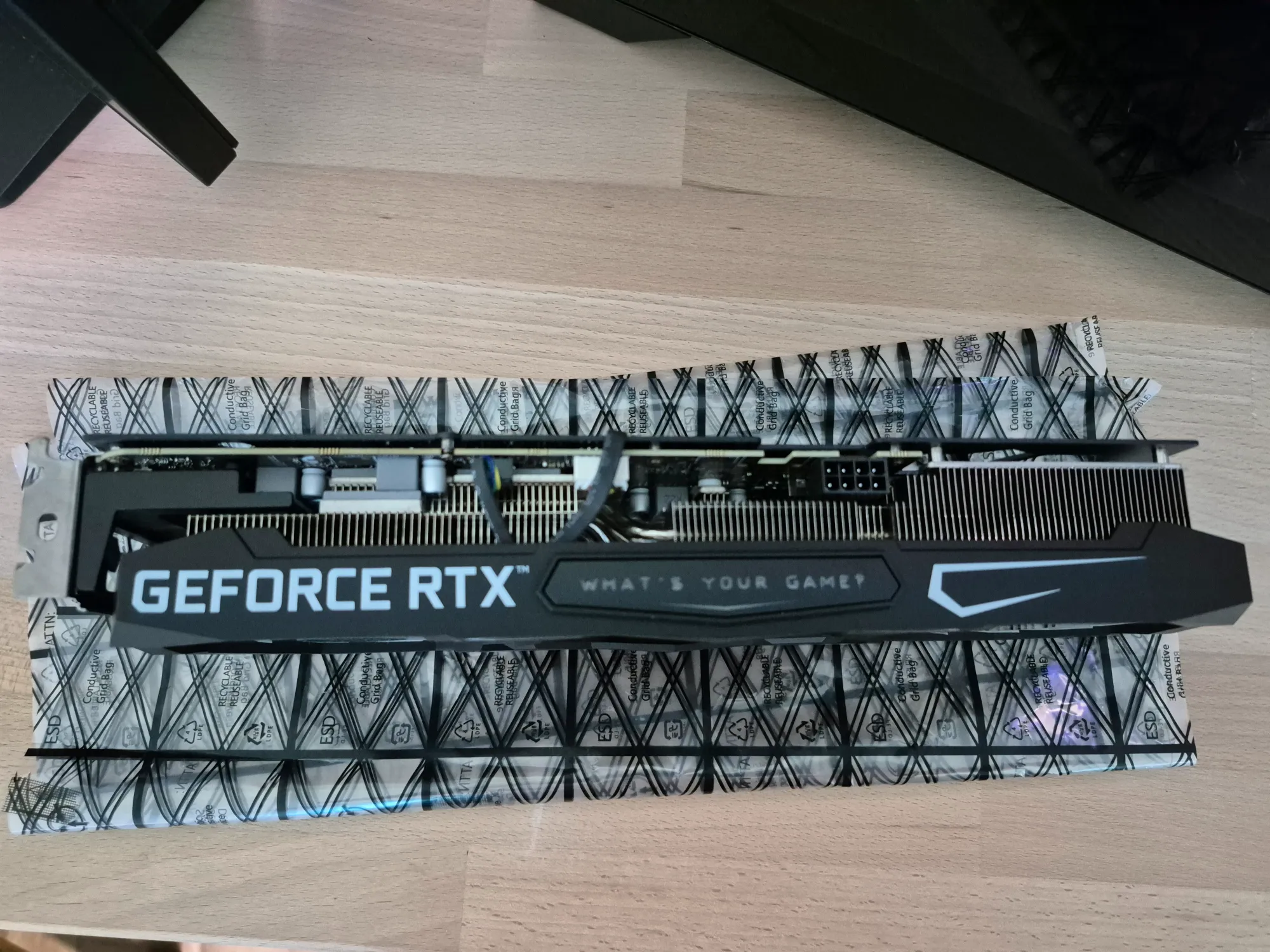 Immagine prodotto KFA2 GeForce RTX 3070 SG 1-Click OC (8 GB)