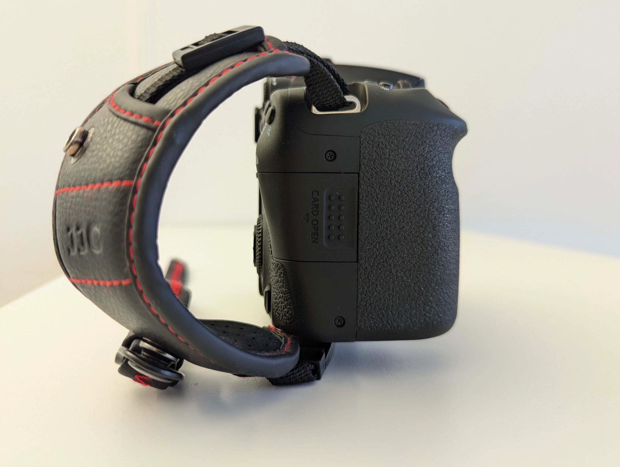 Produktbild Canon EOS 90D (32.50 Mpx, APS-C / DX)