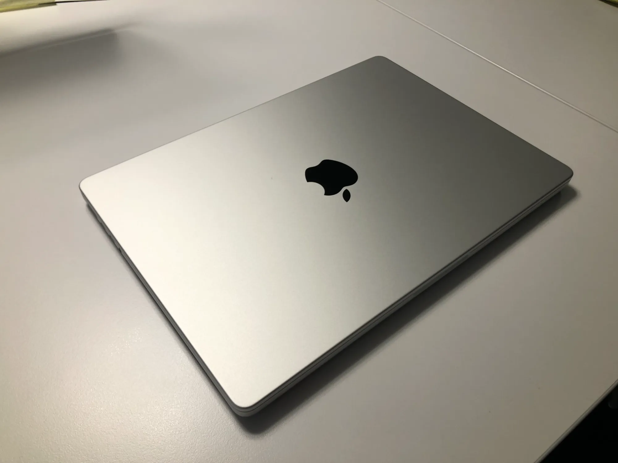 Produktbild Apple MacBook Pro – Late 2021 (14", M1 Pro, 16 GB, 512 GB, CH)