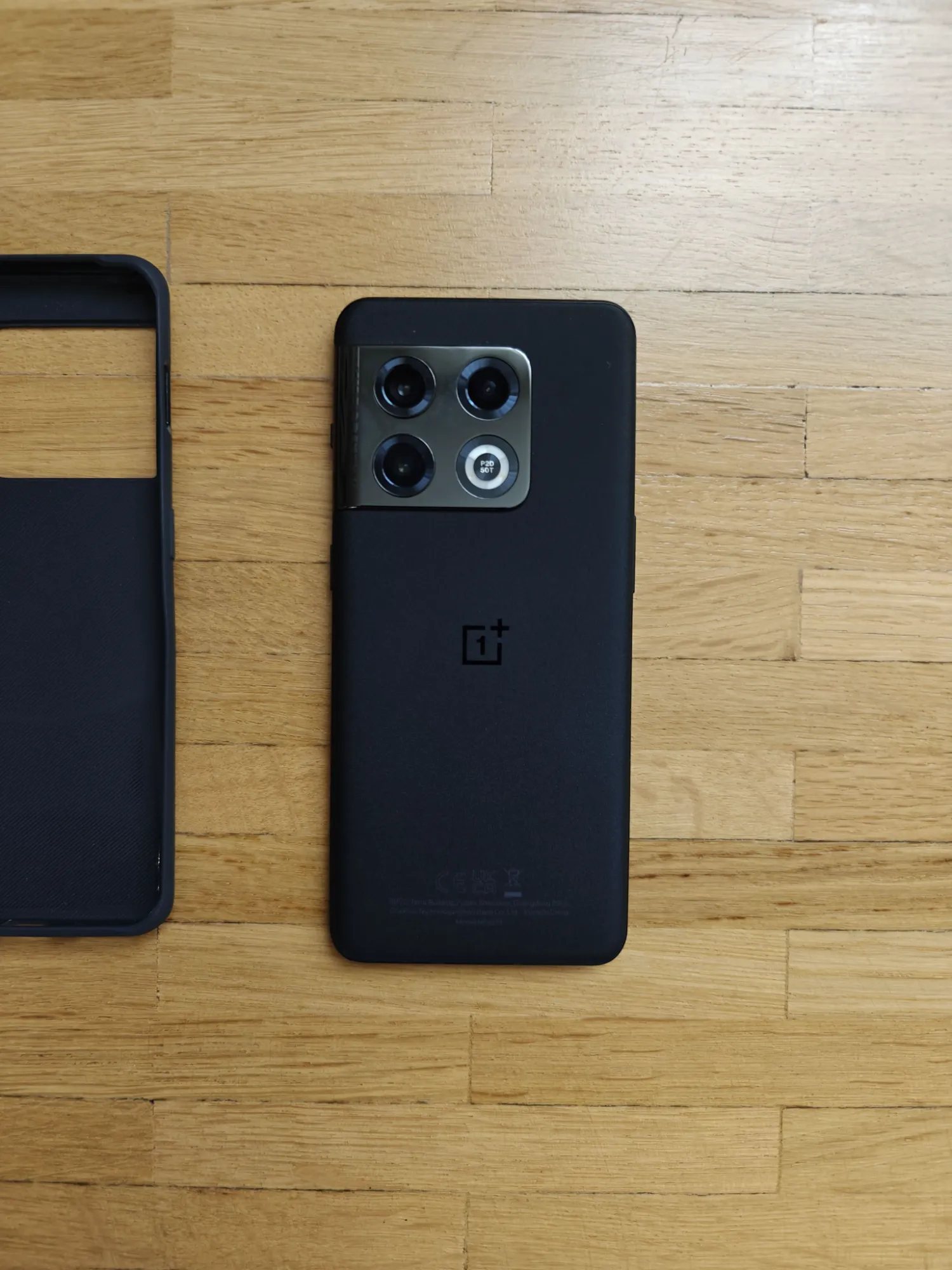Produktbild OnePlus 10 Pro (256 GB, Volcanic Black, 6.70", Dual SIM, 48 Mpx, 5G)