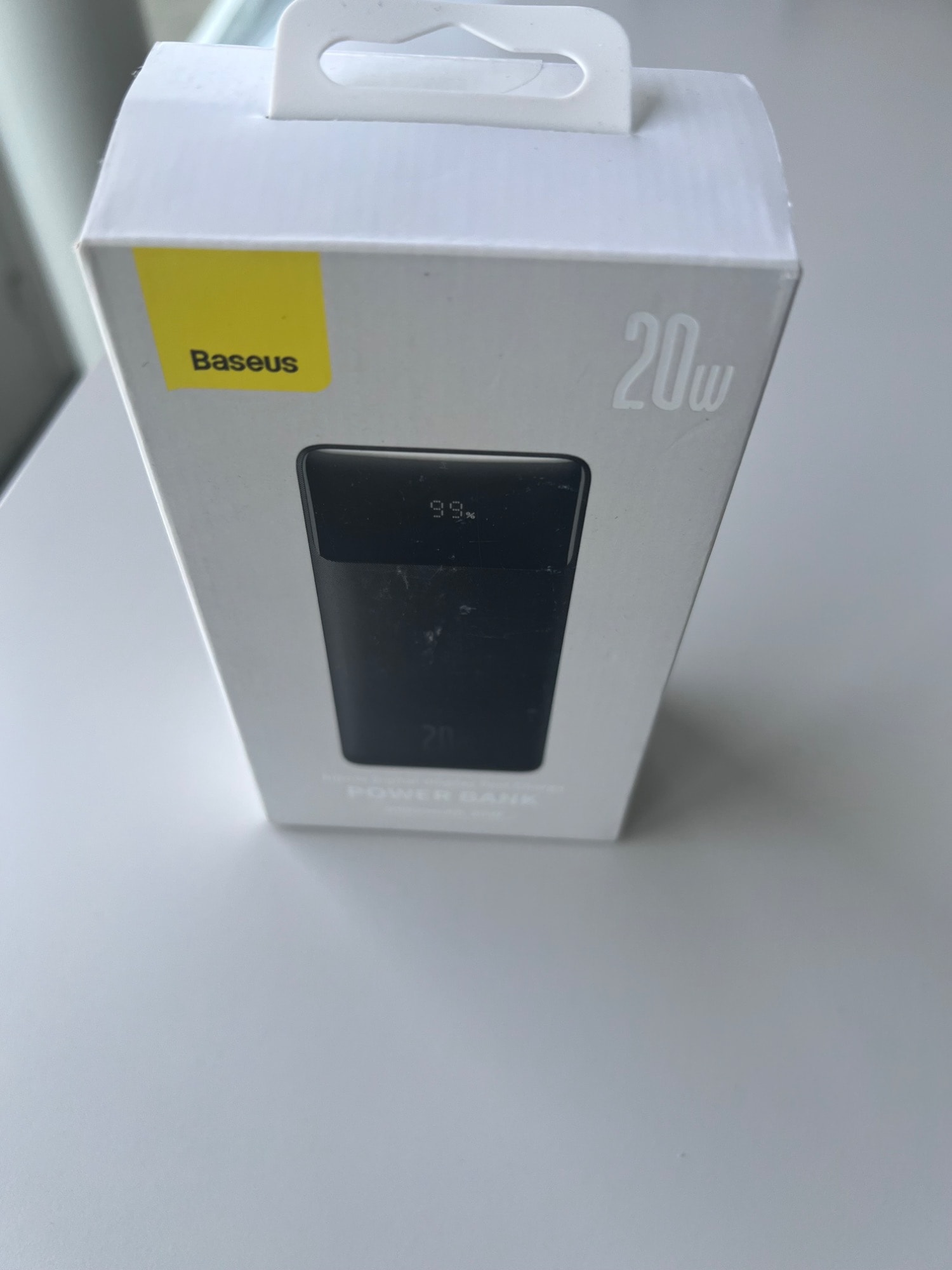Actual product image Baseus Bipow (30000 mAh, 20 W, 111 Wh)