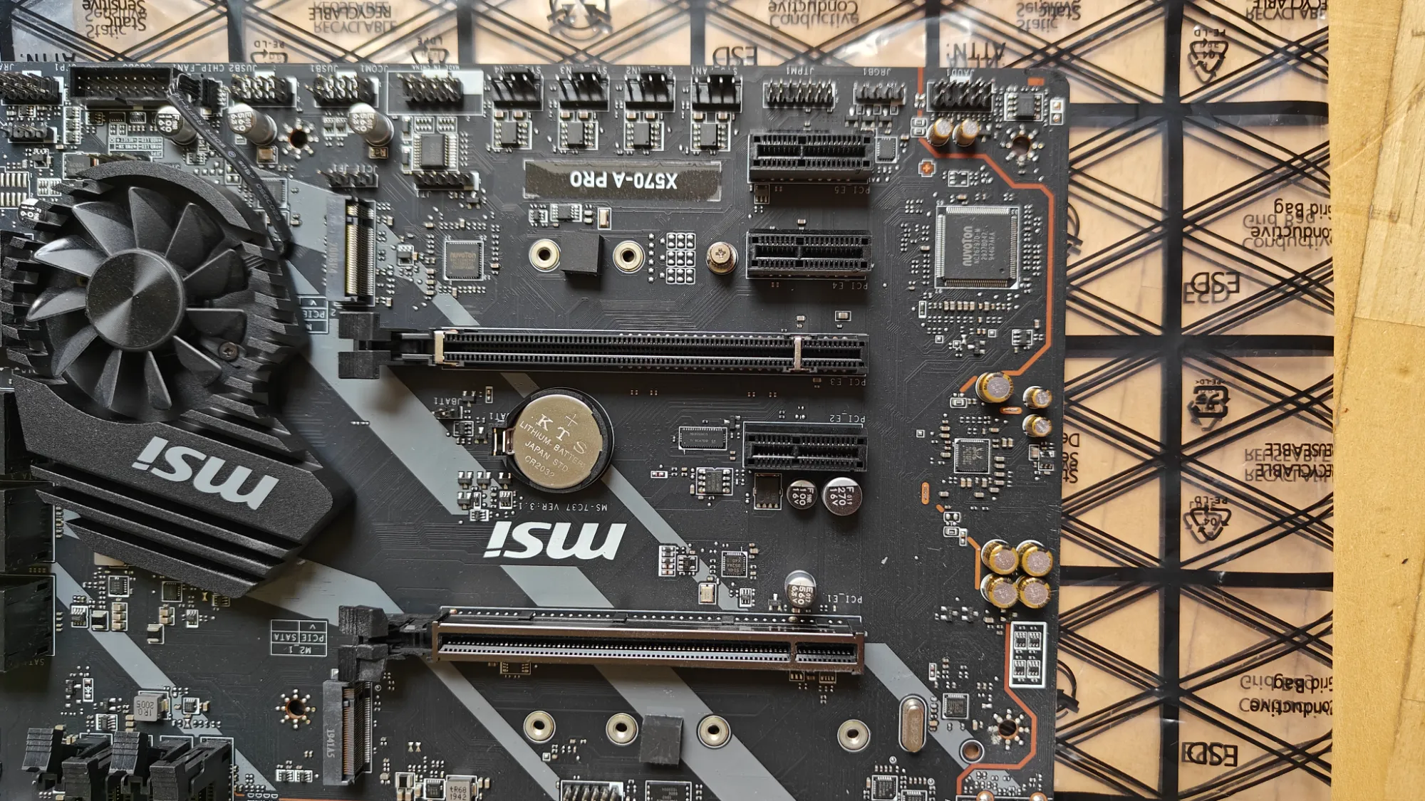Immagine prodotto MSI X570-A PRO (AM4, AMD X570, ATX)
