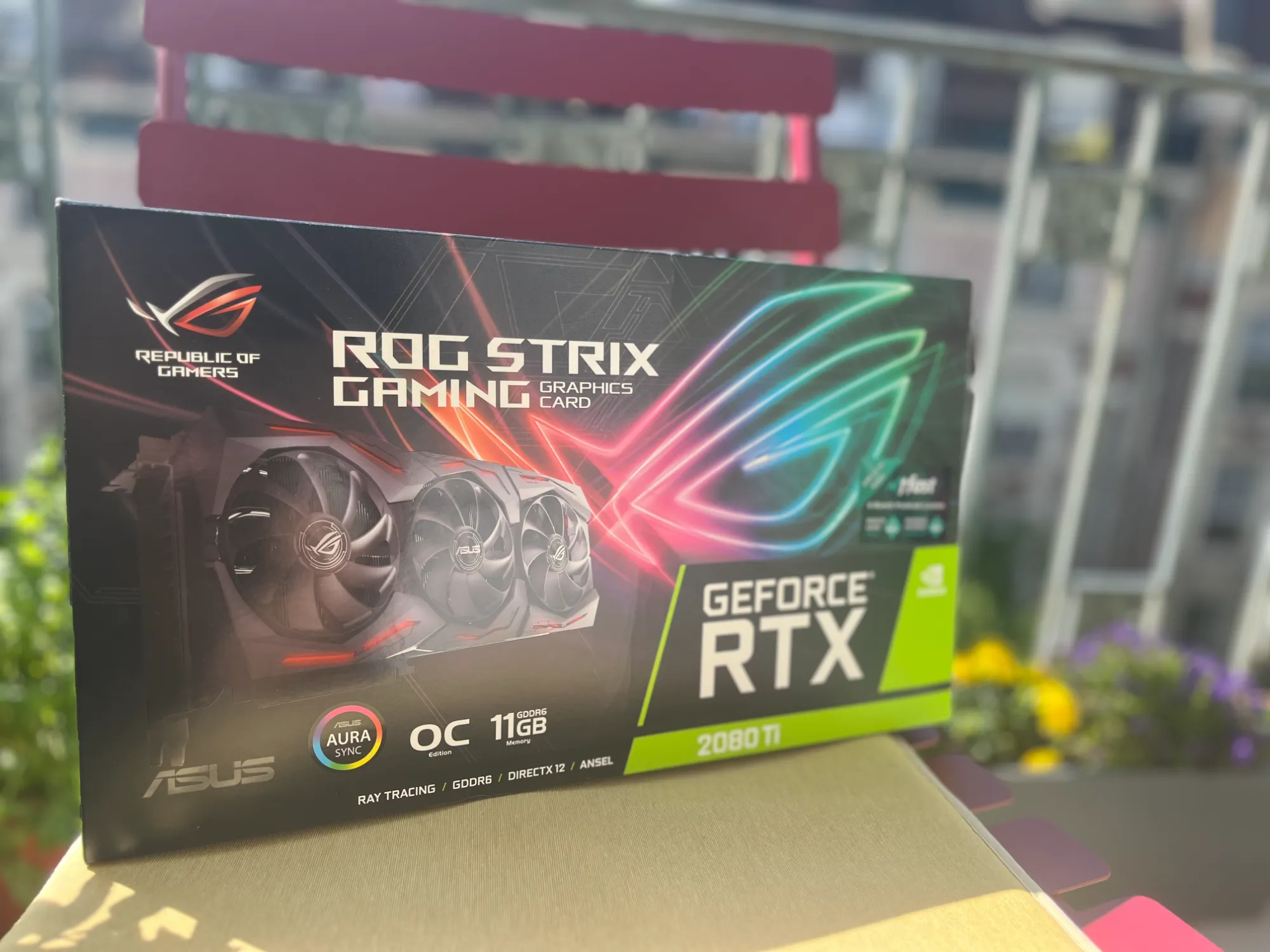 Actual product image ASUS GeForce RTX 2080 Ti ROG Strix O11G Gaming (11 GB)