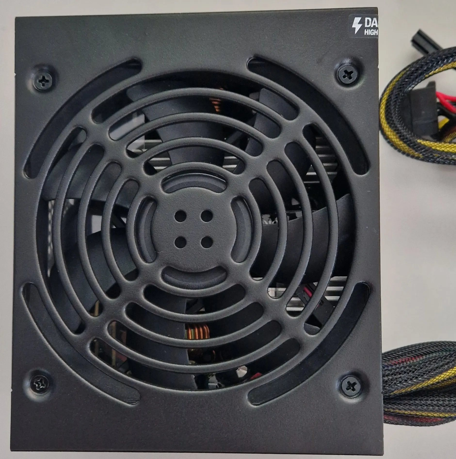Immagine prodotto Corsair Vs650 2018 (650 W)