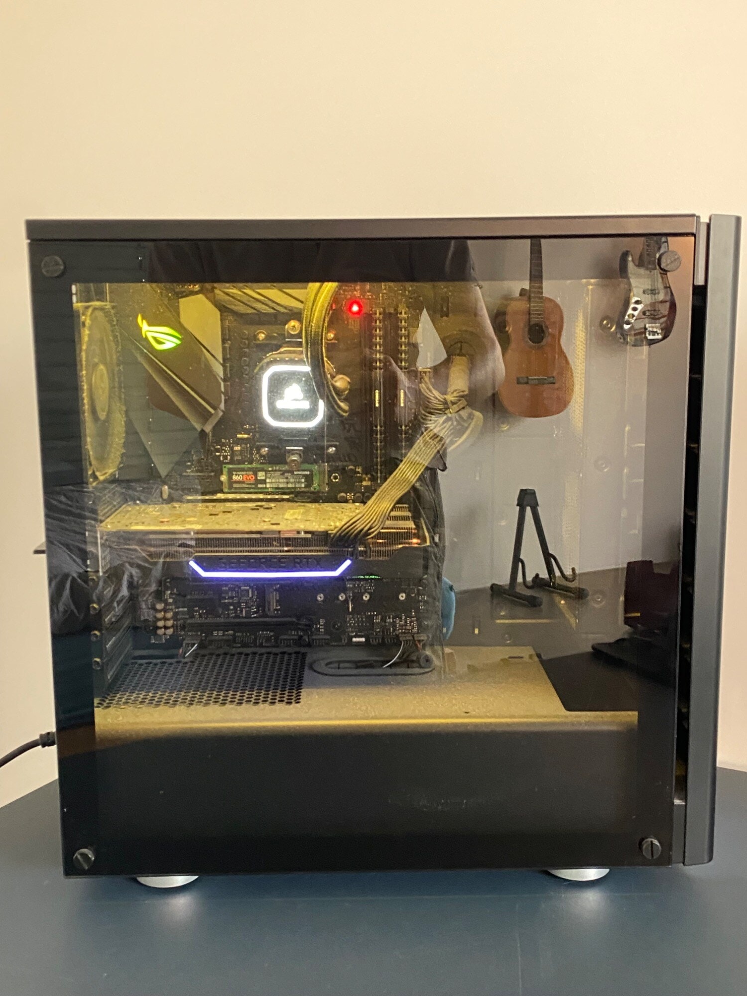 Actual product image Mifcom Savage (Intel Core i7-9700K, 16 GB, 500 GB, GeForce RTX 2070 Super)