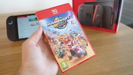 Bei Mario Kart World ist das Spiel auf der Cartridge drauf.
